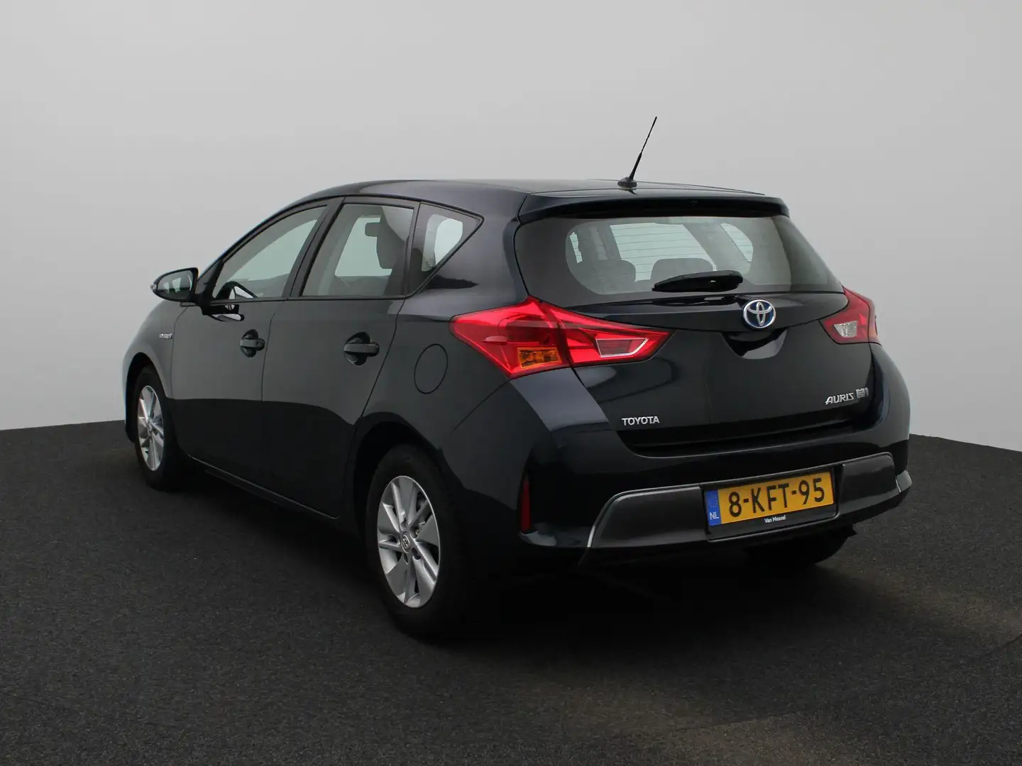 Toyota Auris 1.8 Hybrid Aspiration | Climate Control | Achterui Grijs - 2