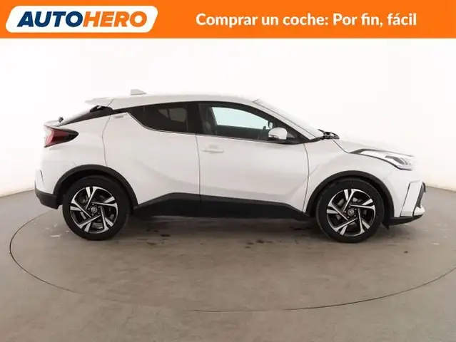 Toyota C-HR view 7