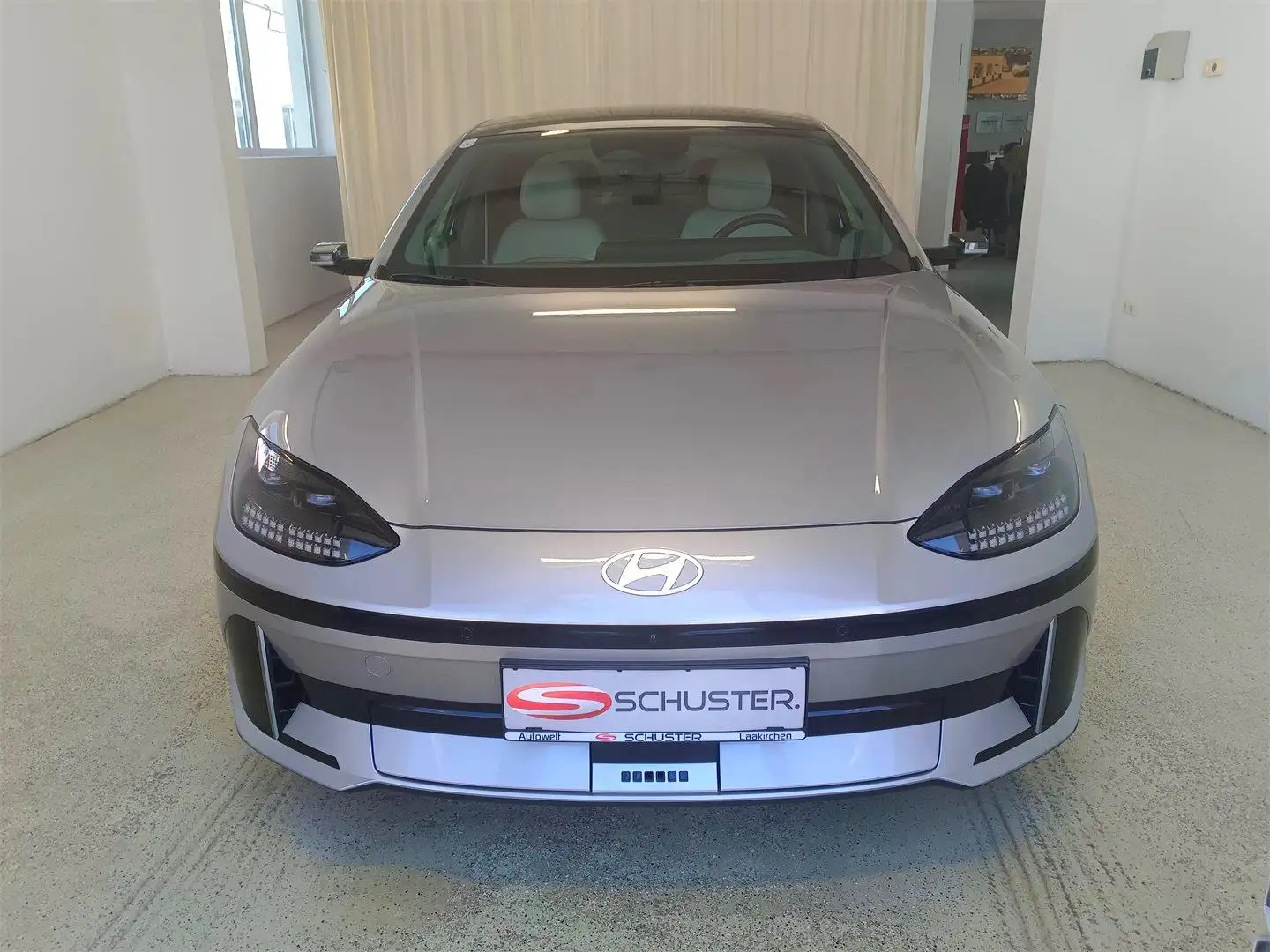 Hyundai IONIQ 6 Ioniq 6 Top Line 77,4 kWh 4WD O2 O3 O4 O5 Silber - 2