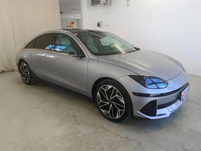 Hyundai IONIQ 6 Ioniq 6 Top Line 77,4 kWh 4WD O2 O3 O4 O5