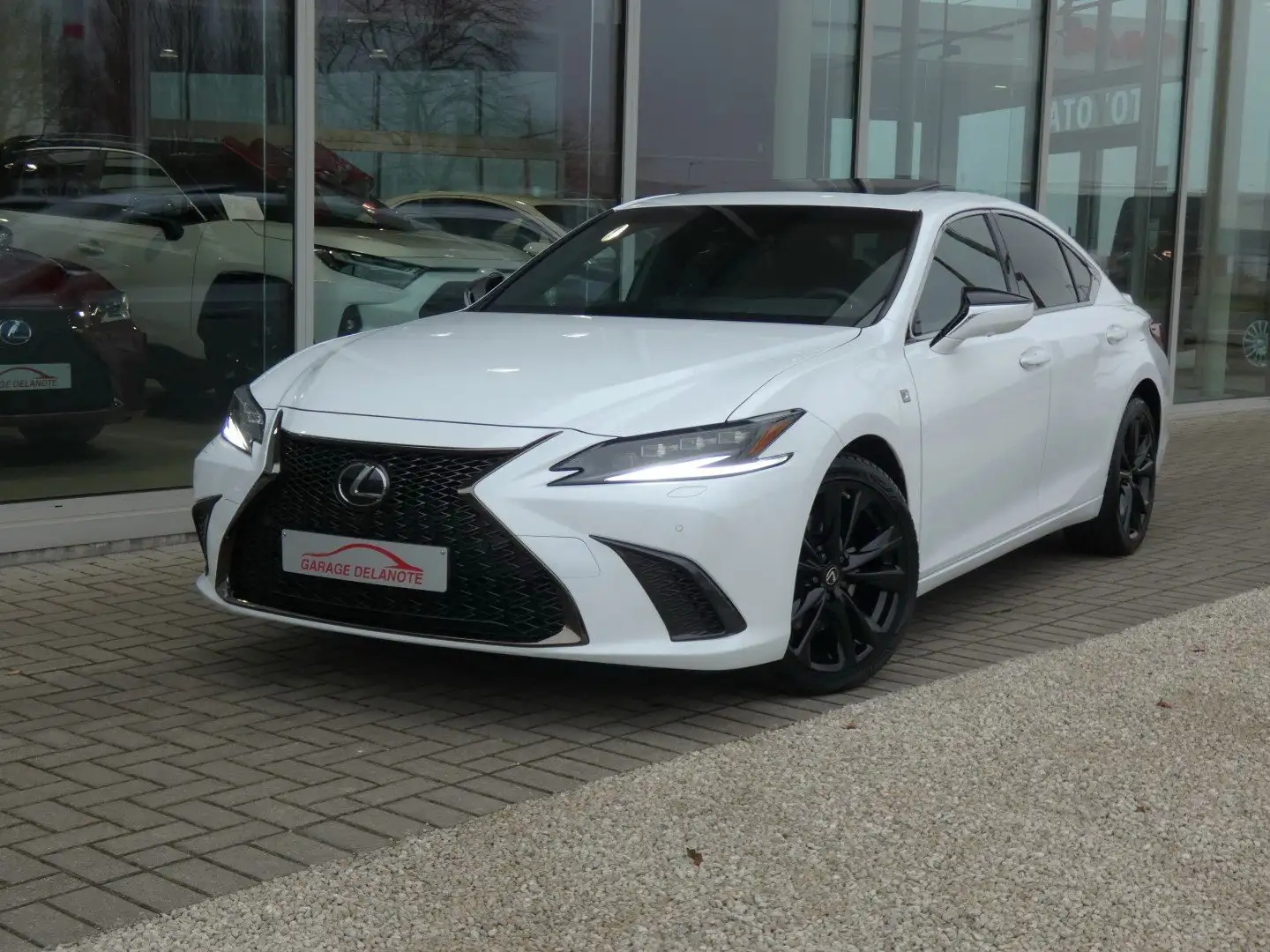 Lexus ES 300 F-Sport Line Open dak+Mark levinson+360°Camera Blanc - 2