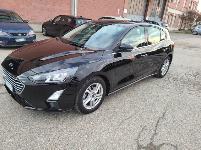 Ford Focus Focus 1.5 diesel berlina anno 2021 euro 6E