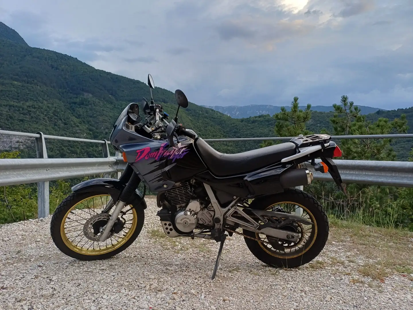 Honda NX 650 Nero - 1