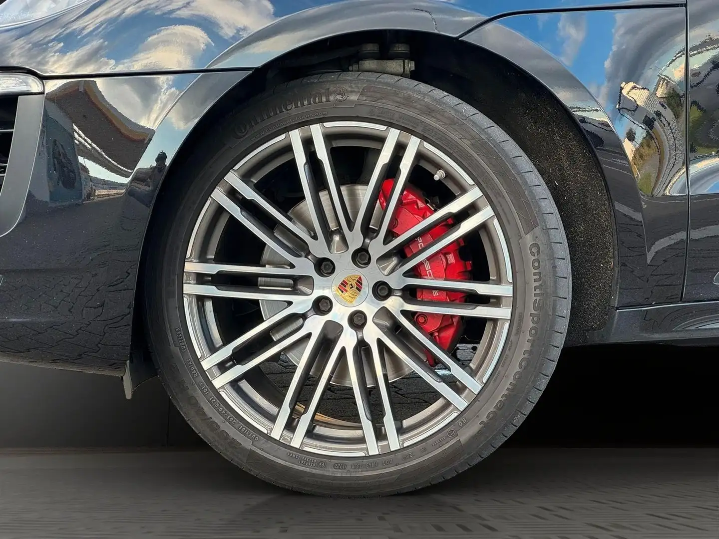 Porsche Macan GTS APPROVED NAVI PANO 21 ZOLL 360 KAMERA Schwarz - 2