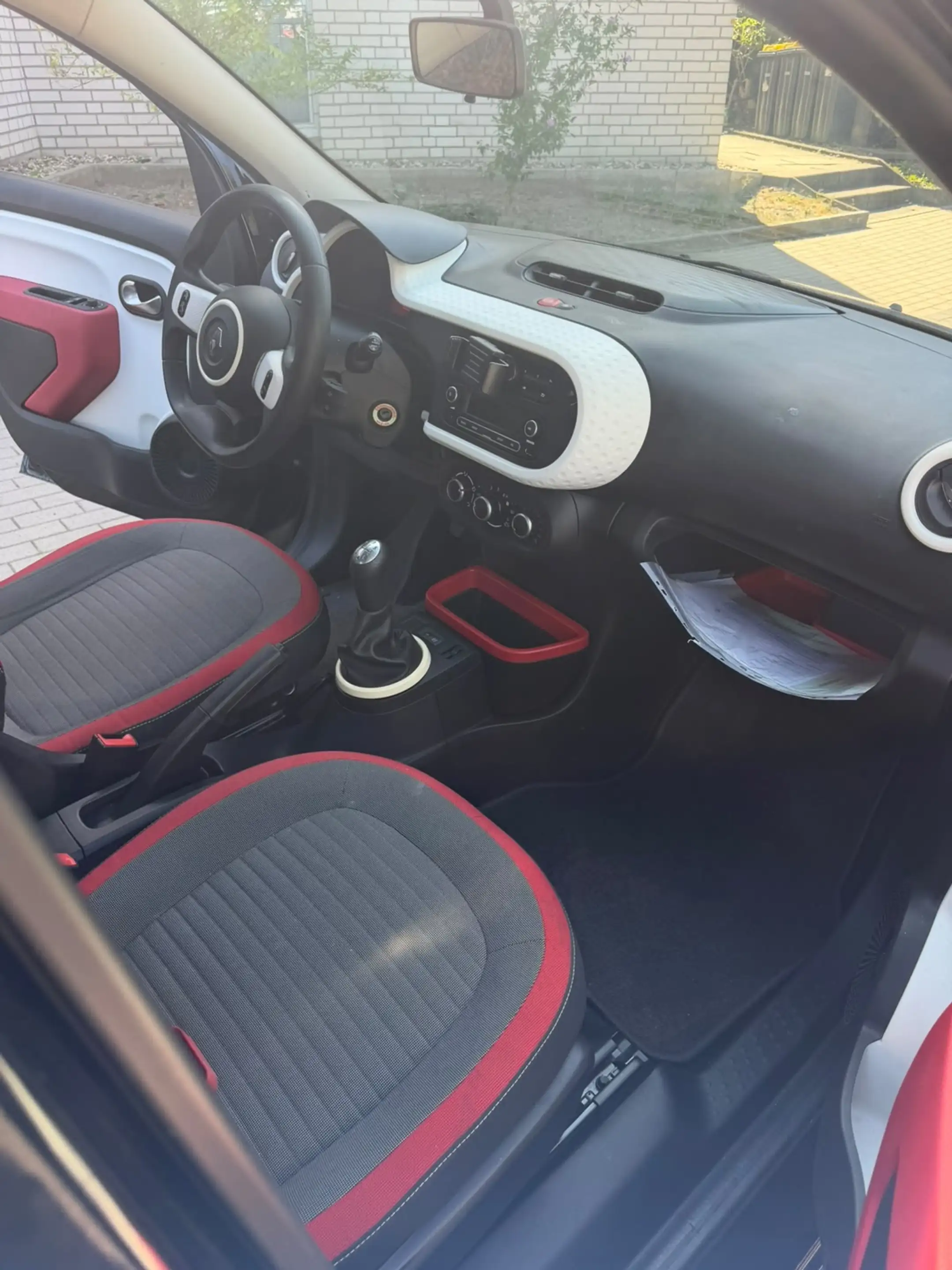 Renault Twingo Twingo SCe 70 Expression — photo 8