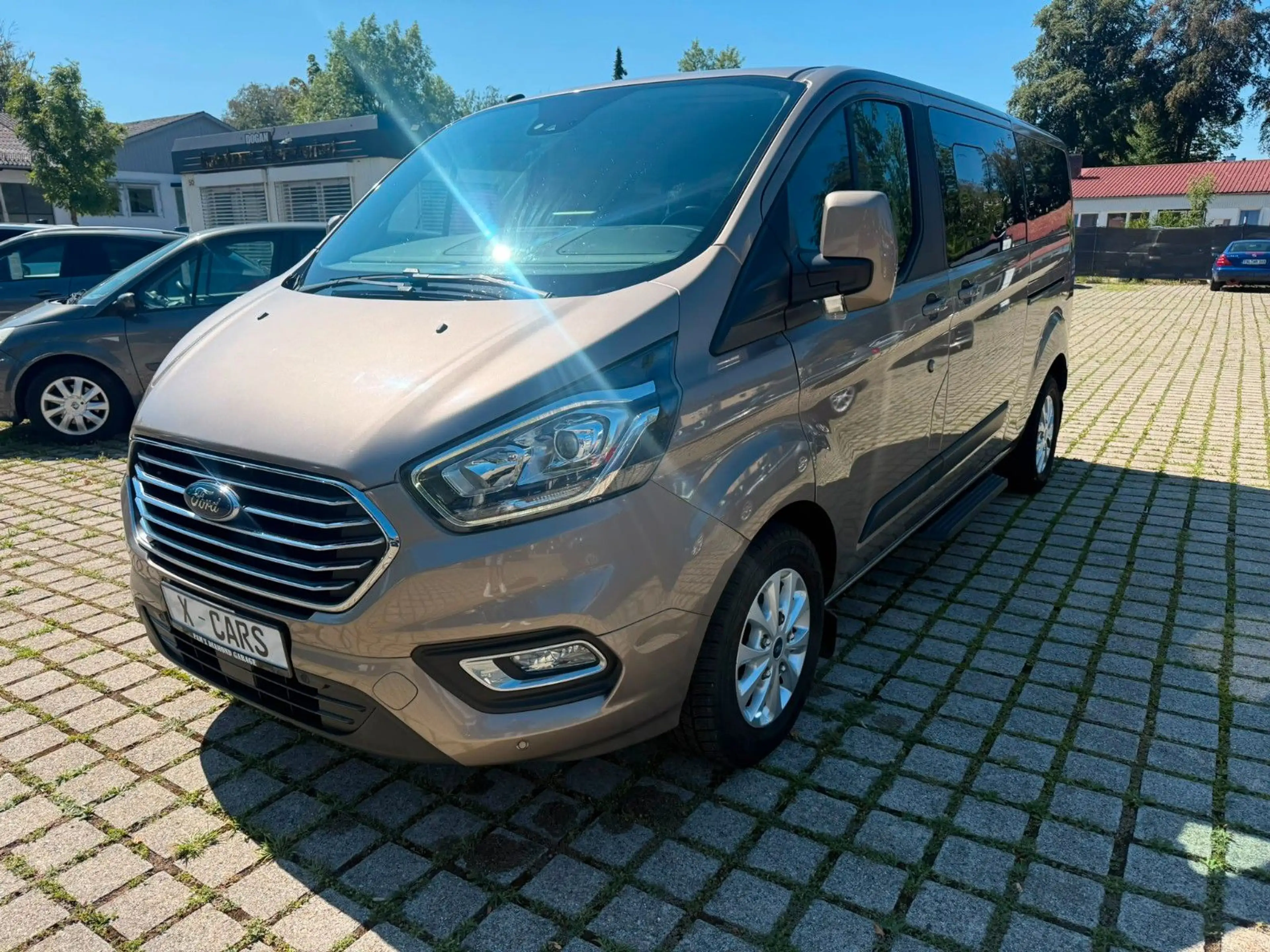 Ford Tourneo Custom 2.0 TDCI