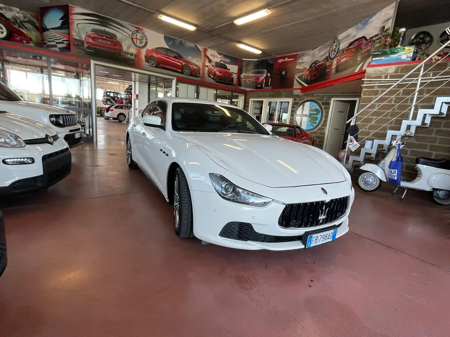 Maserati Ghibli Ghibli III 2013 3.0 V6 ds 275cv auto Blanc - 2