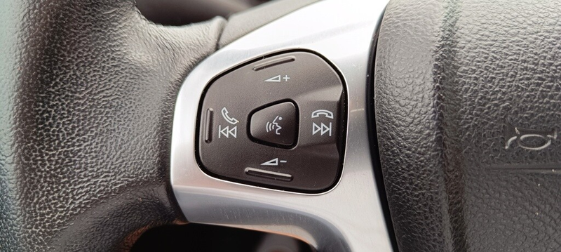 Ford Fiesta Trend 1,25 — photo 15