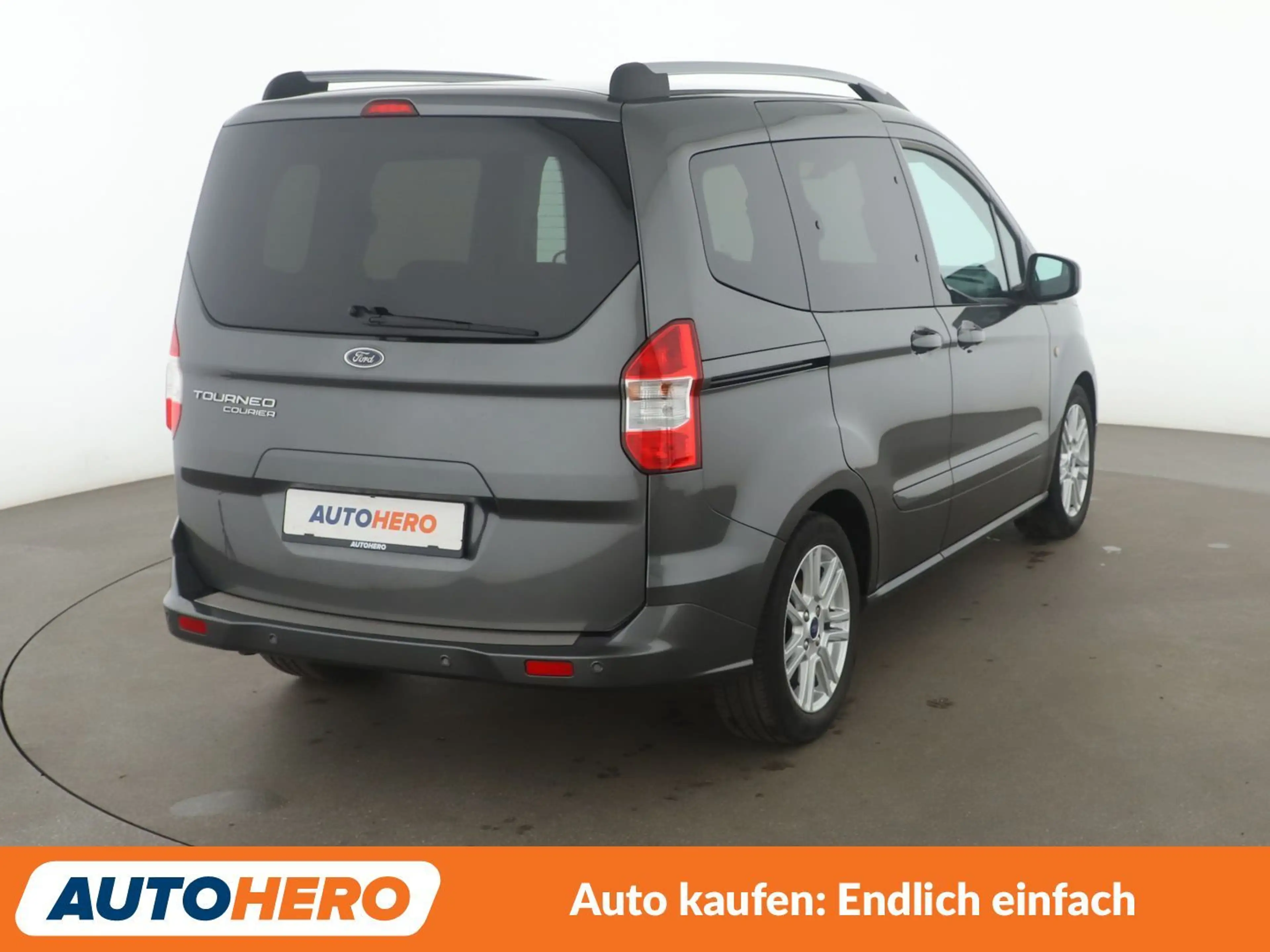 Ford Tourneo 1.0 EcoBoost Titanium *TEMPO*PDC*SHZ* — photo 6