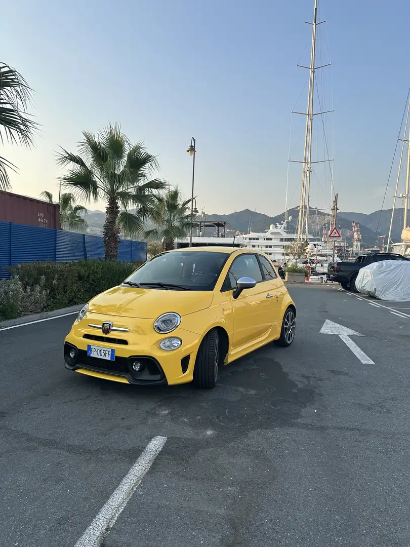 Abarth 595 1.4 t-jet Turismo 165cv Galben - 1