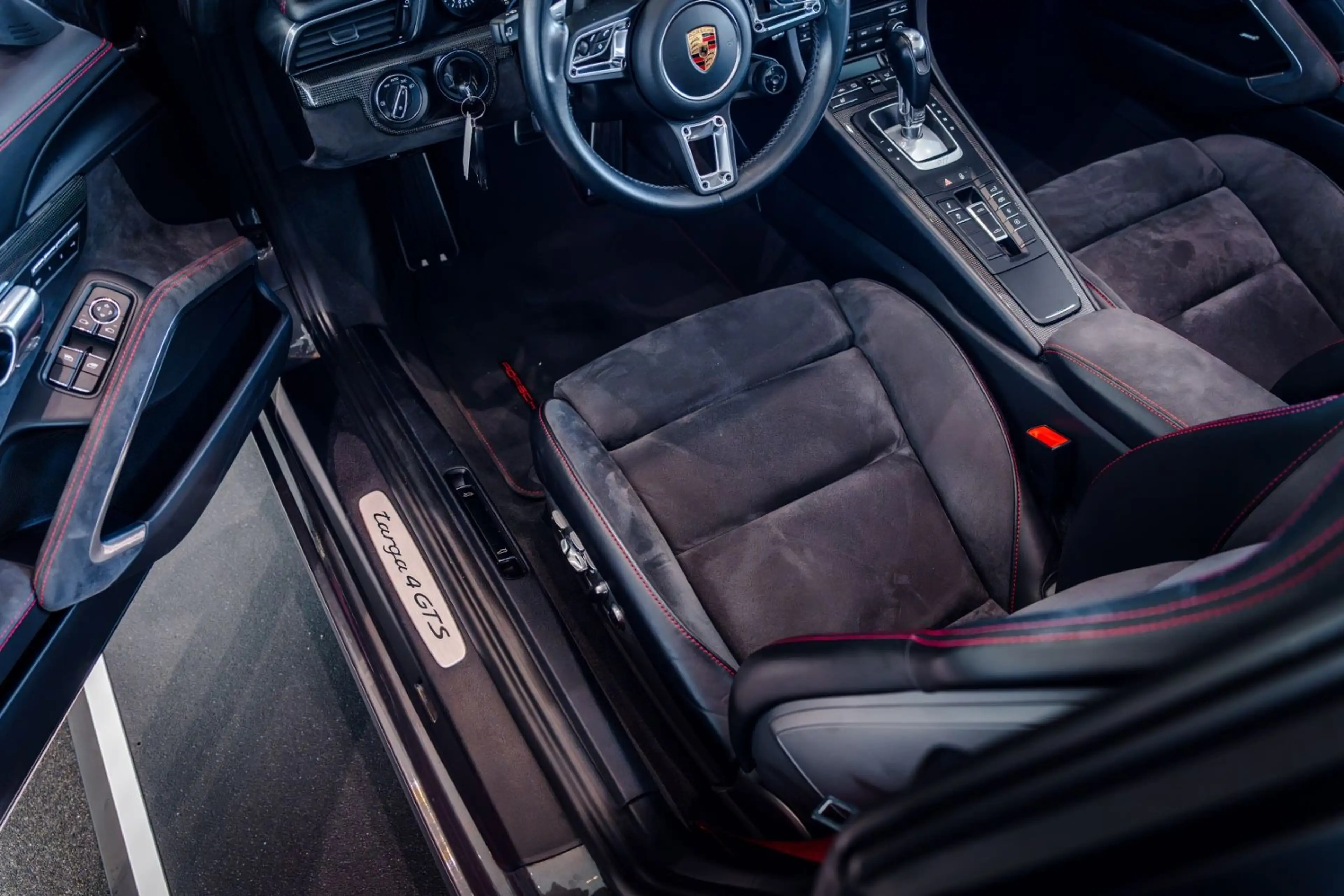 Porsche 991 .2 Targa 4 GTS*Approved*Bose*Carbon*Deutsch* — photo 12