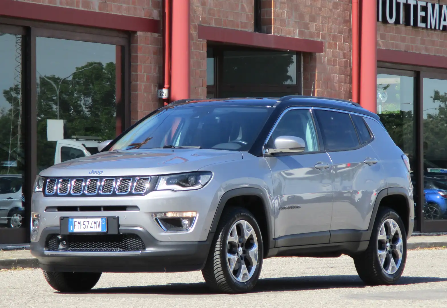 Jeep Compass 2.0 Multijet II aut. 4WD Limited Silber - 1