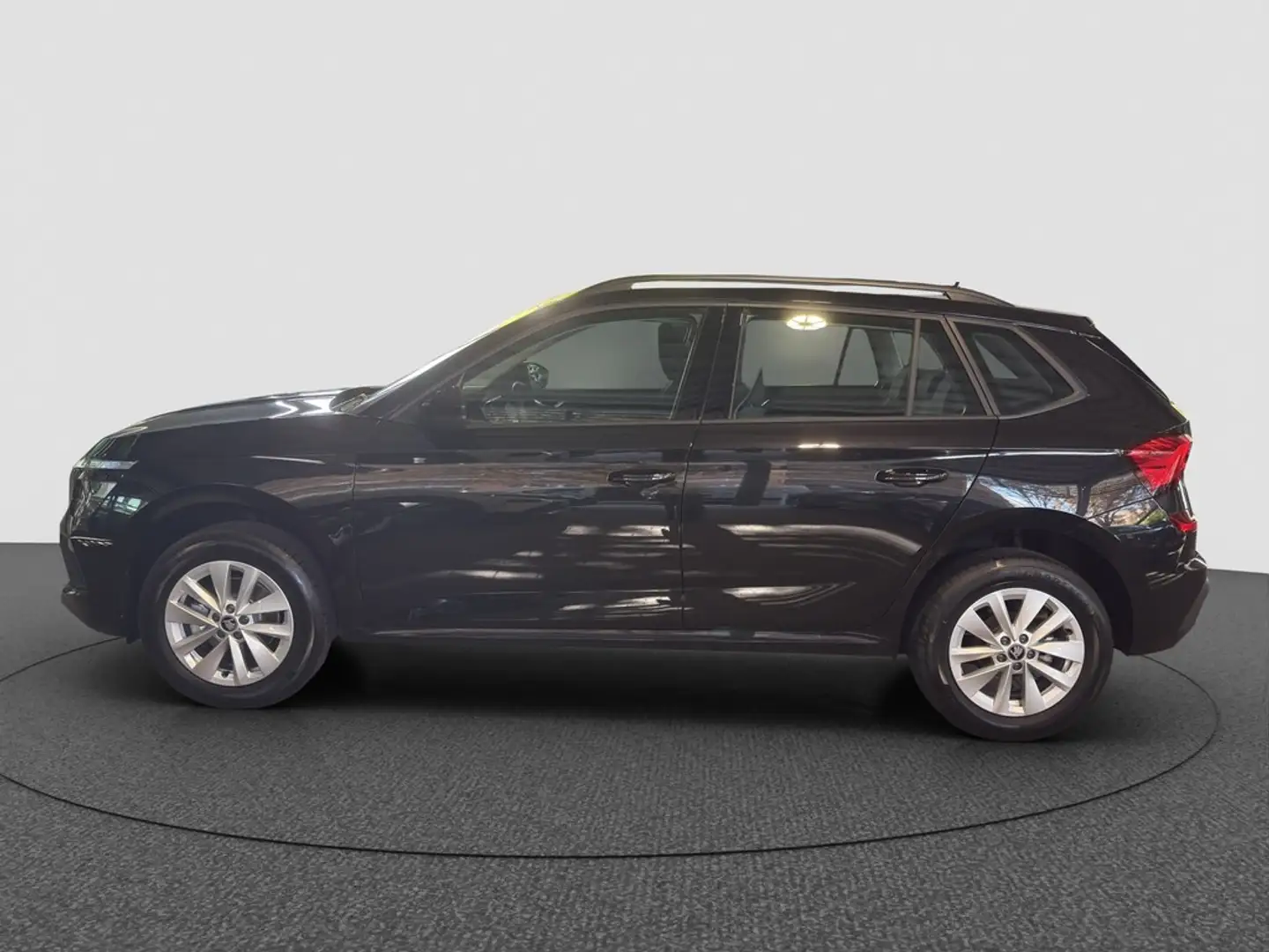 Skoda Kamiq 1.5 TSI DSG Selection AHK Vorber. / Lenkrad hei... Schwarz - 2