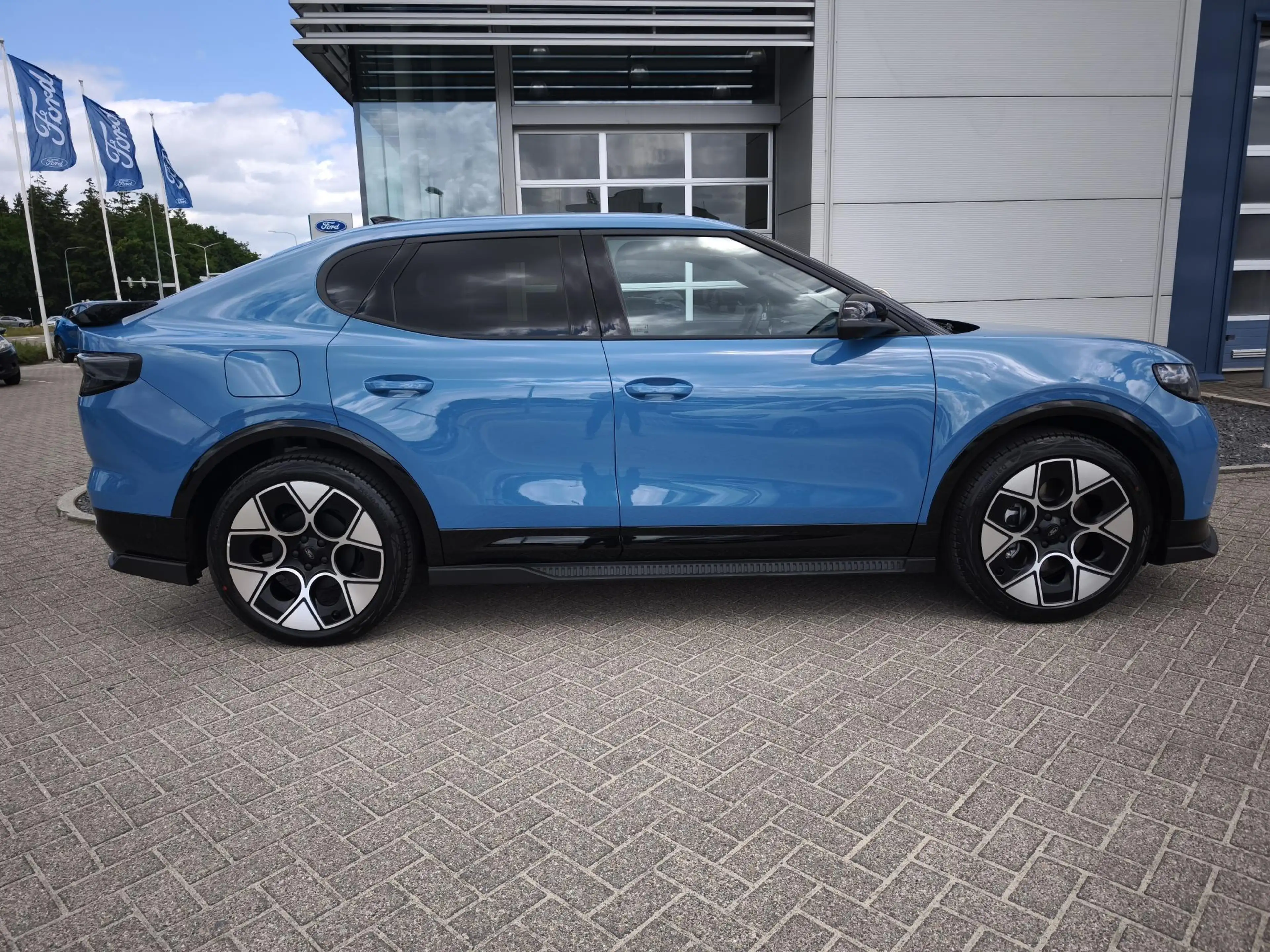 Ford Capri Collection Extended Range (79kwh) 210 kw / 286 pk — photo 4