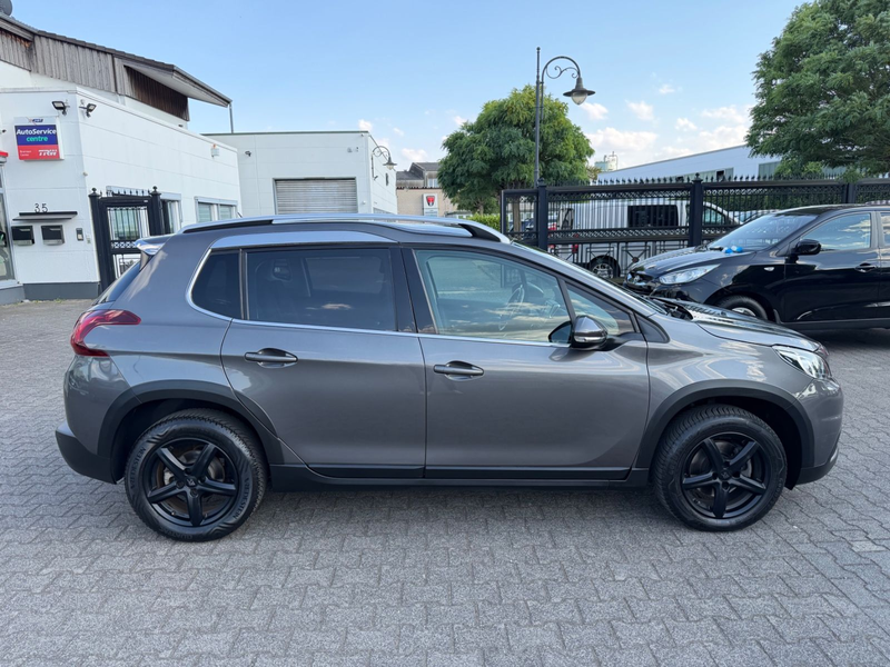 Peugeot 2008 Allure — photo 6