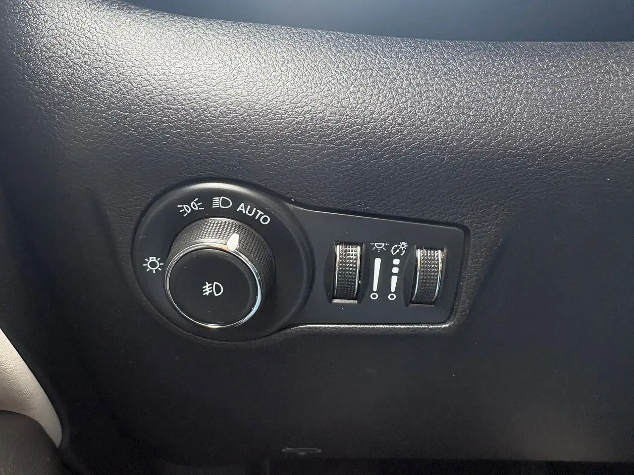 Jeep Compass снимка Jeep Compass
