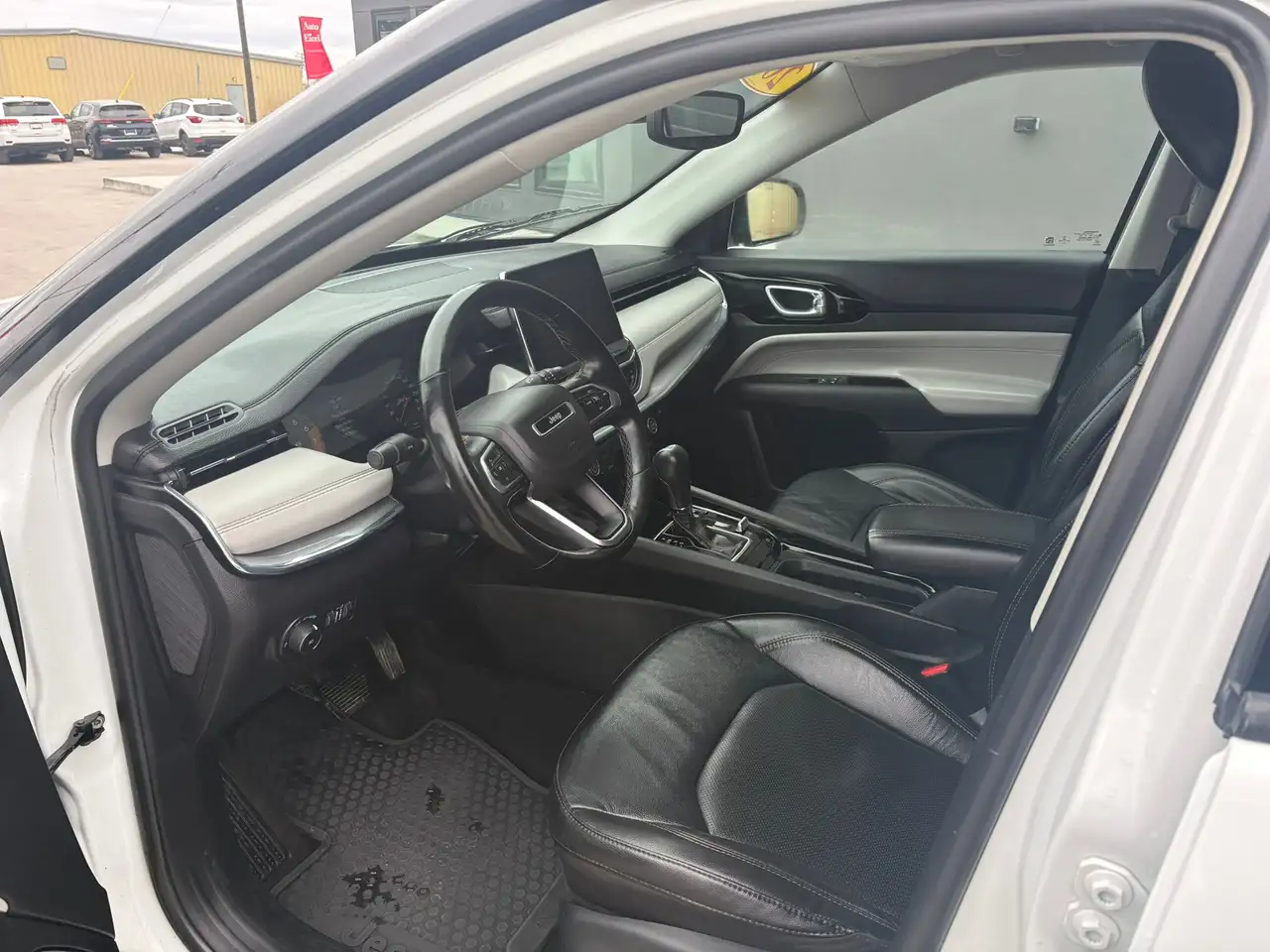 Jeep Compass снимка Jeep Compass