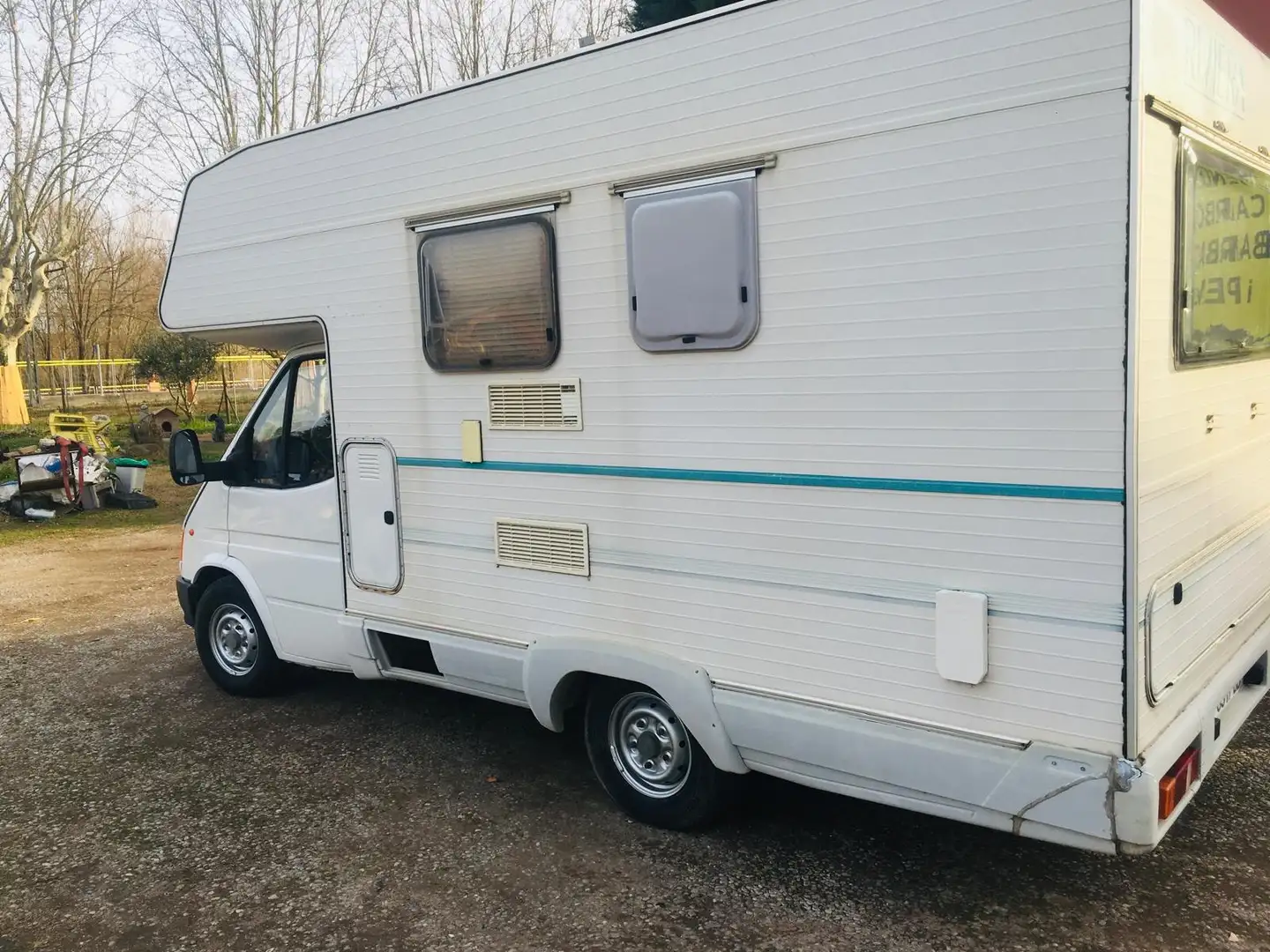 Ford Transit FT+190+DR+Chasis+Cabina Blanco - 2