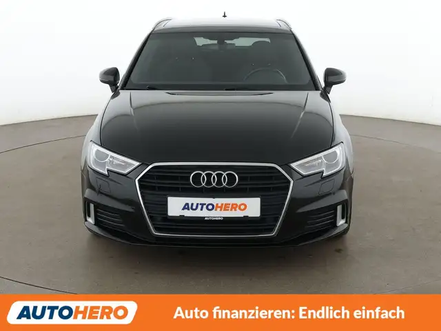 Audi A3 view 9
