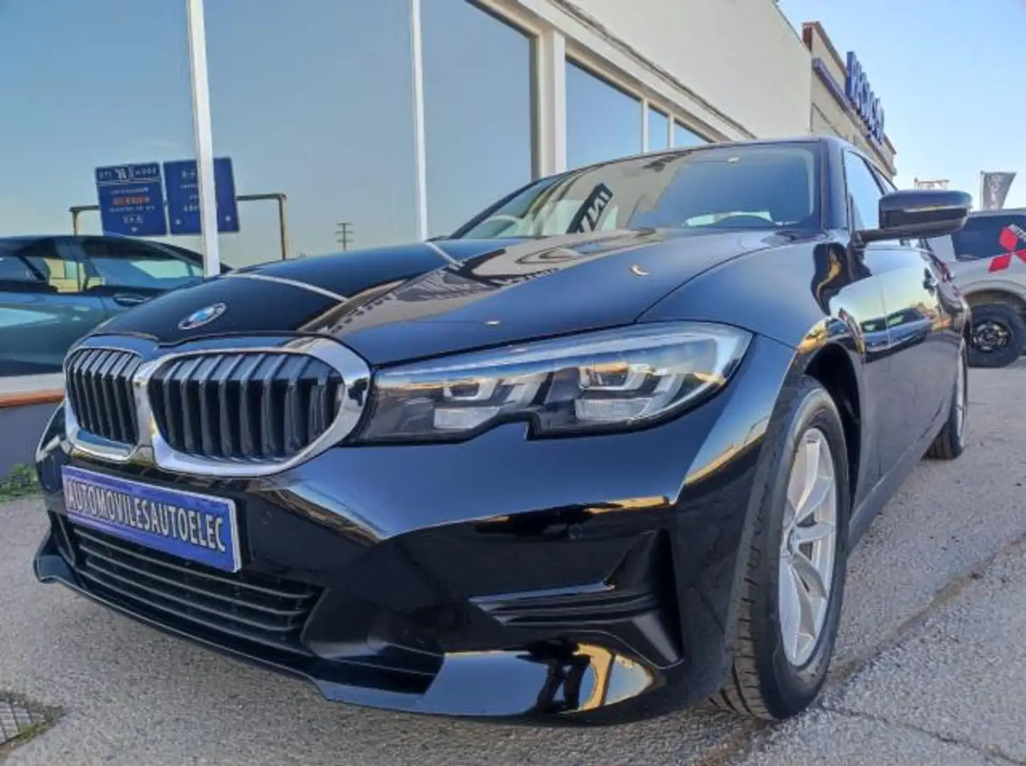 BMW 318 318d Berlina Aut. Noir - 1