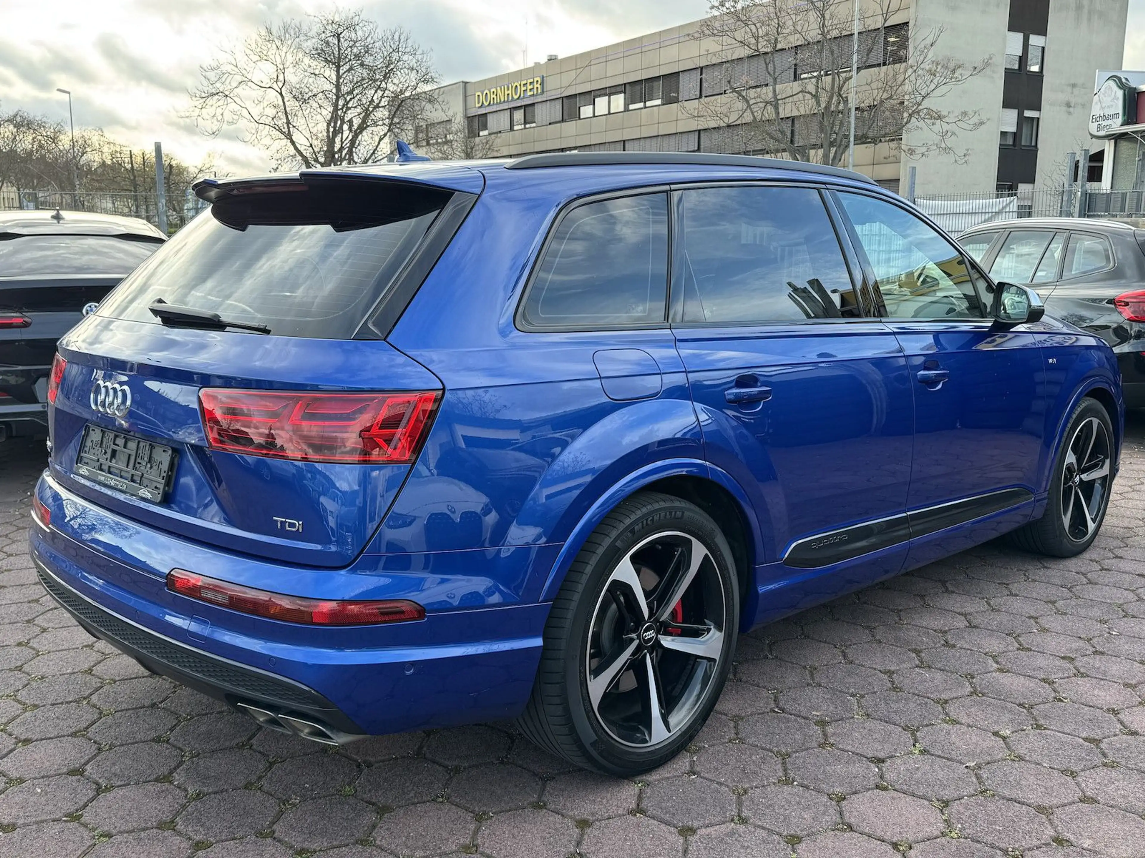 Audi SQ7 4.0 TDI quattro ALLRL MATRIX SOFT HUD ACC — photo 5