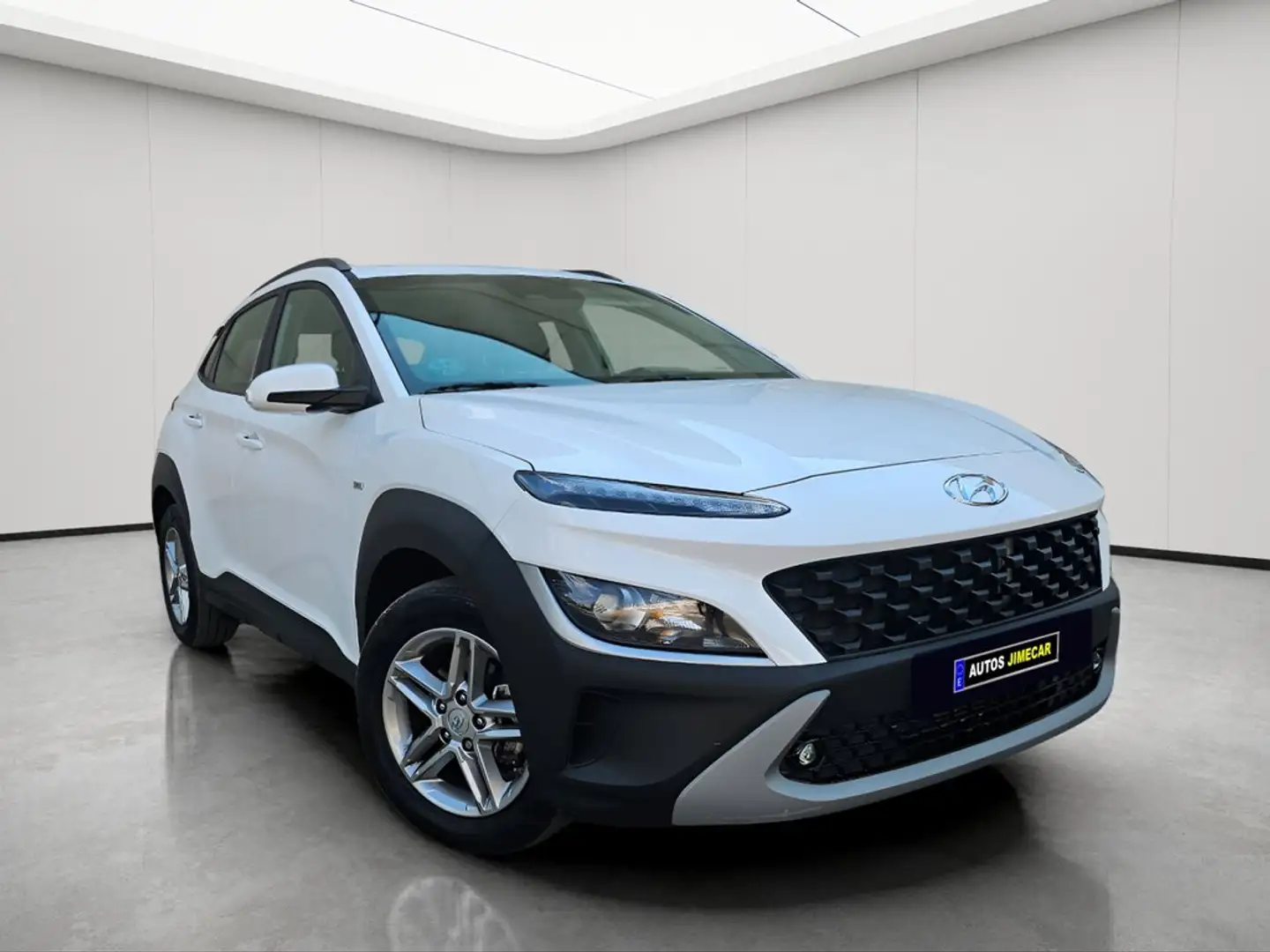Hyundai KONA 1.0 TGDI 48V Maxx 4X2 Blanco - 2