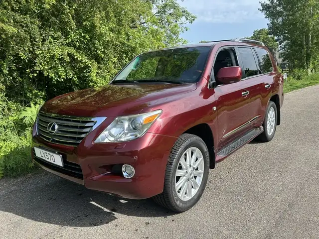 Lexus LX 570 ( Toyota Land Cruiser 200 Series) V8 Benzine 8 - p