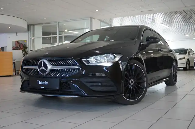 Mercedes-Benz Cla Class view 3