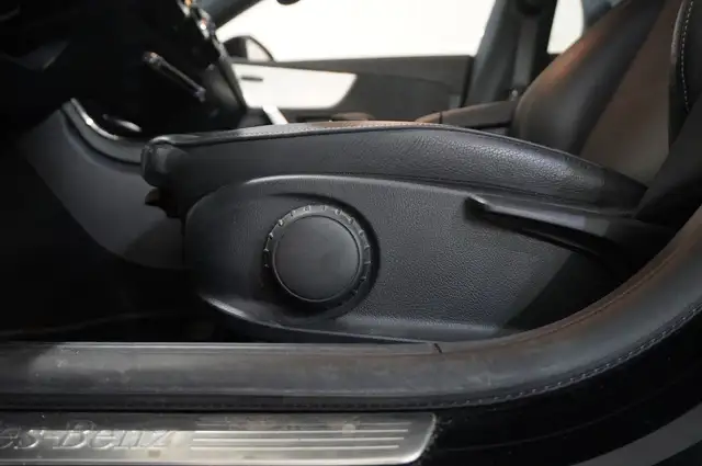 Mercedes-Benz Cla Class view 14
