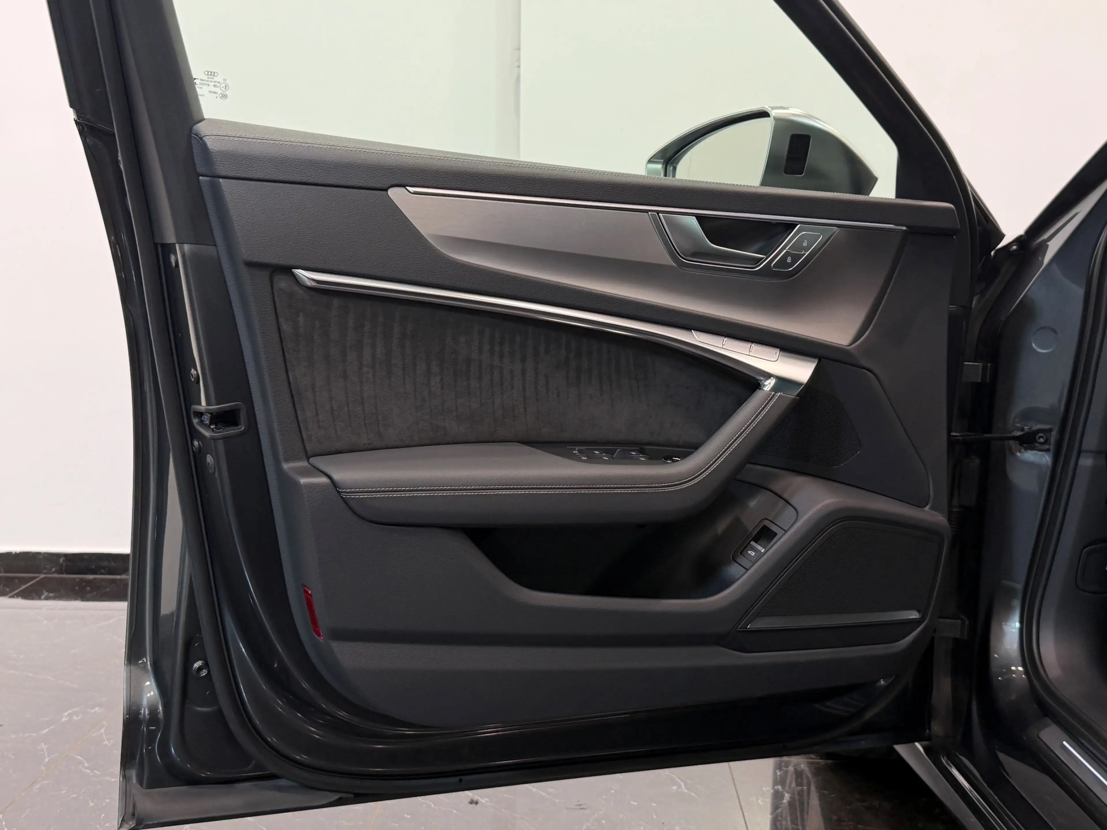 Audi S6 PANO Standheizung AHK S-Sportsitz HD-Matrix — photo 15