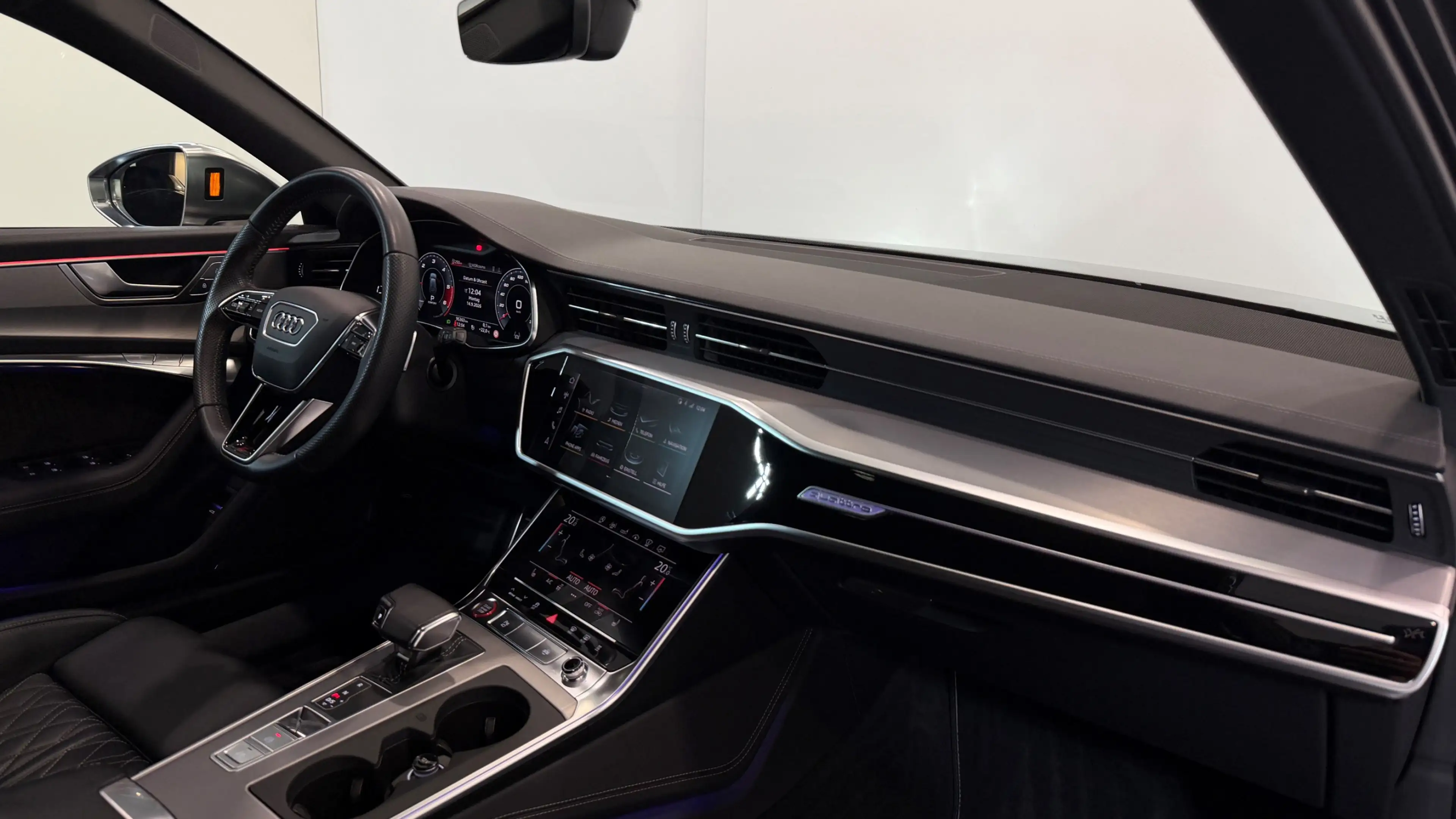 Audi S6 PANO Standheizung AHK S-Sportsitz HD-Matrix — photo 14