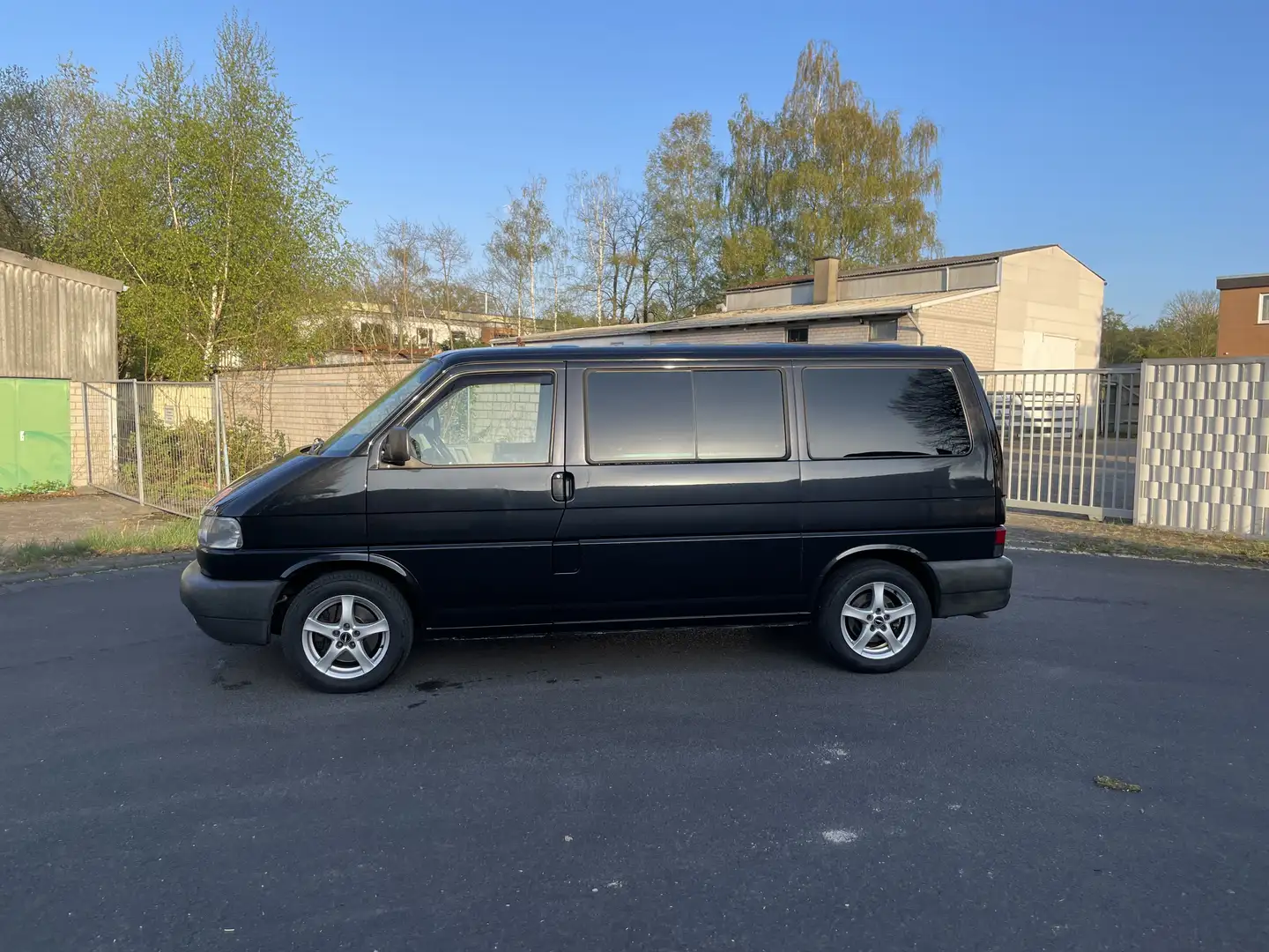 Volkswagen T4 Multivan Multivan II TÜV Neu, Camping, Wohnmobil Zulassung - 2