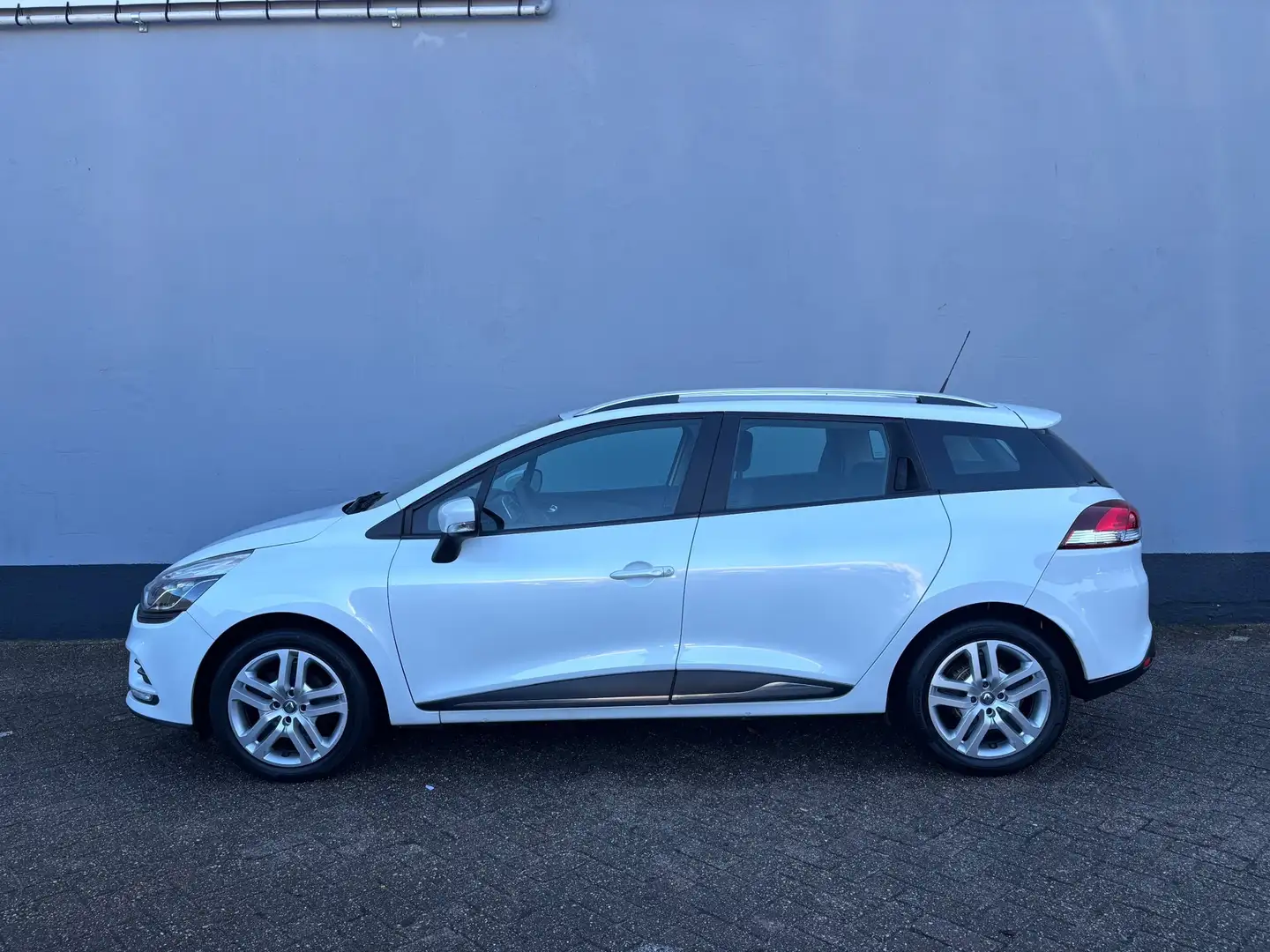 Renault Clio Estate 0.9 TCe Zen - Airco - Navigatie Weiß - 2