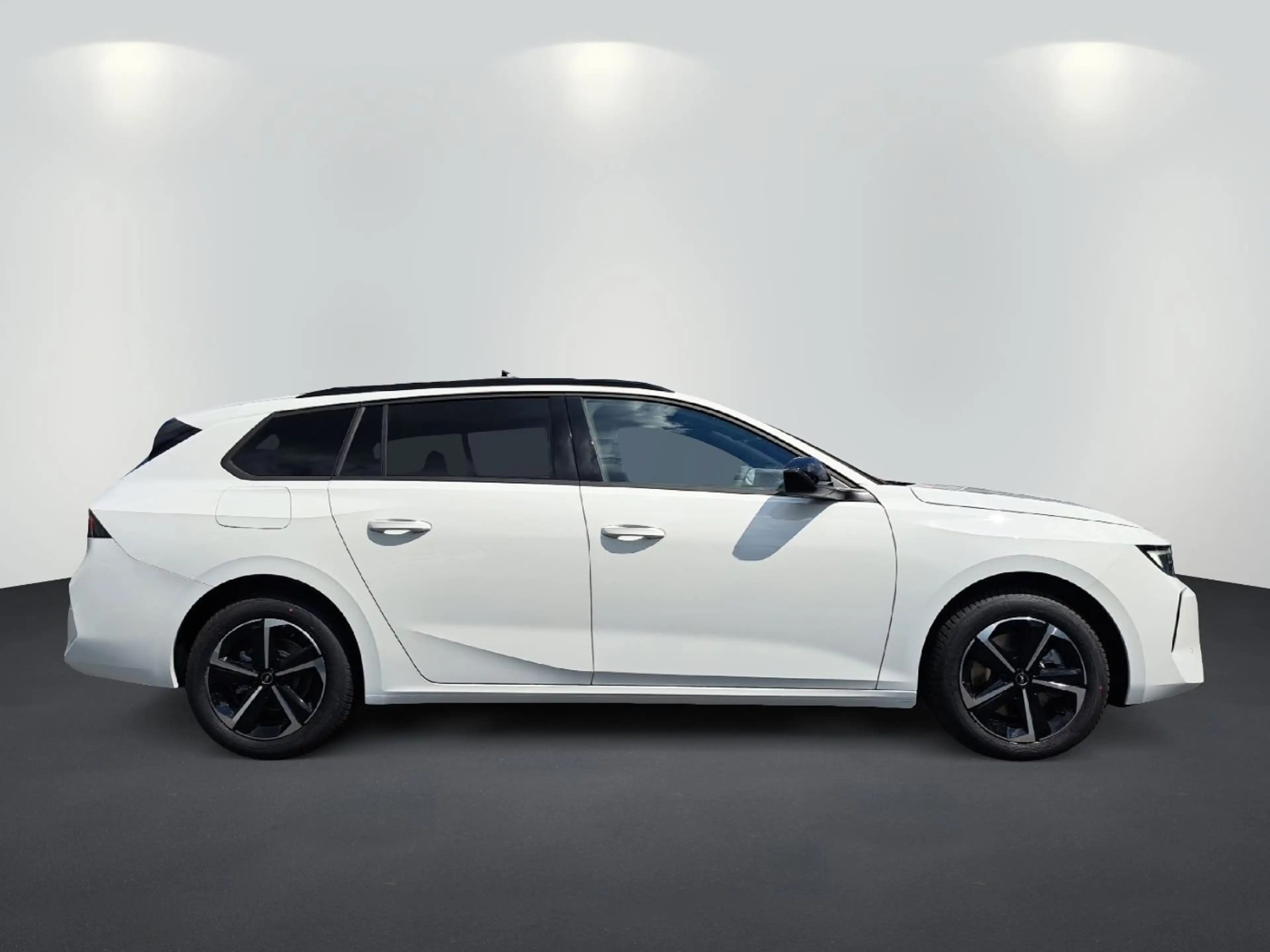 Opel Astra L ST 1.2 Turbo Edition *LED*DAB*SHZ*PDC*AWR — photo 6