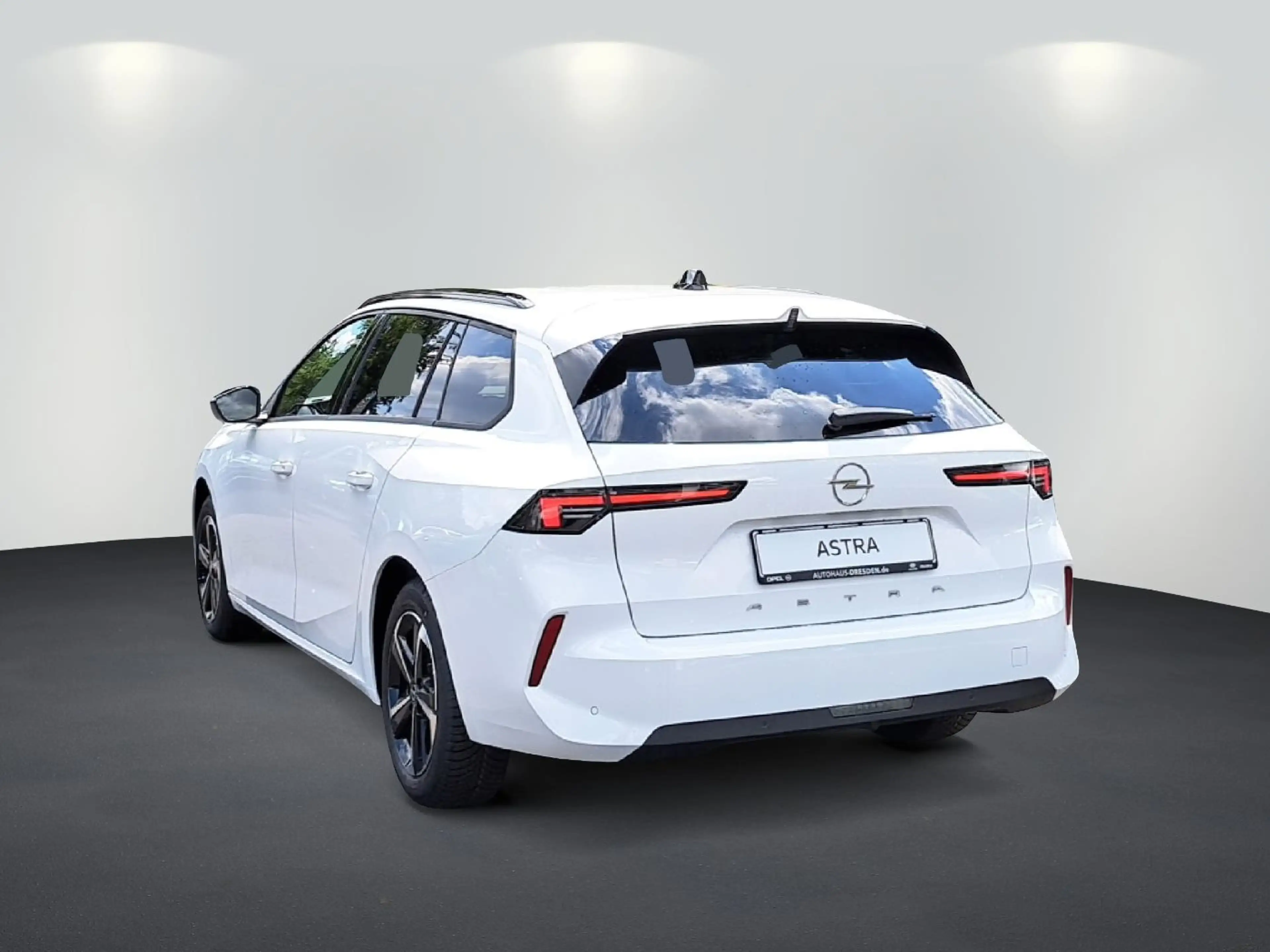 Opel Astra L ST 1.2 Turbo Edition *LED*DAB*SHZ*PDC*AWR — photo 4
