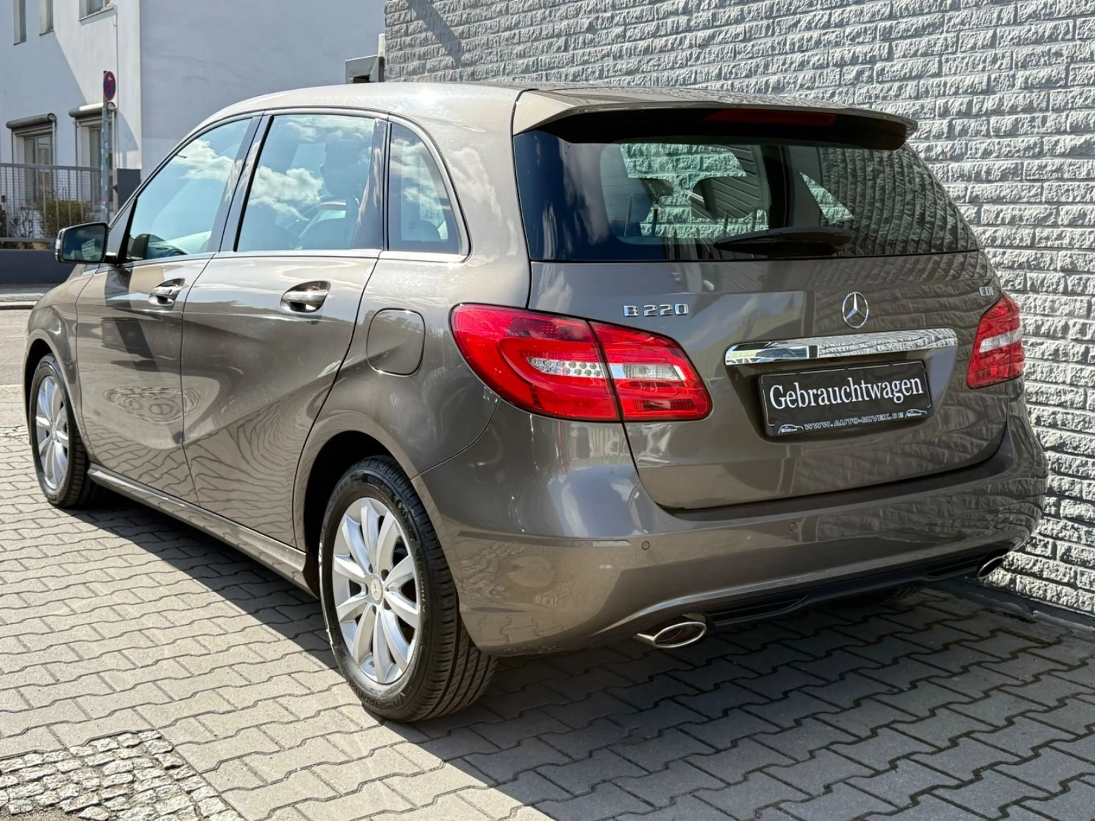 Mercedes-Benz B 220 CDI / d Aut. Xenon KAMERA NAVI 1.HAND — photo 5
