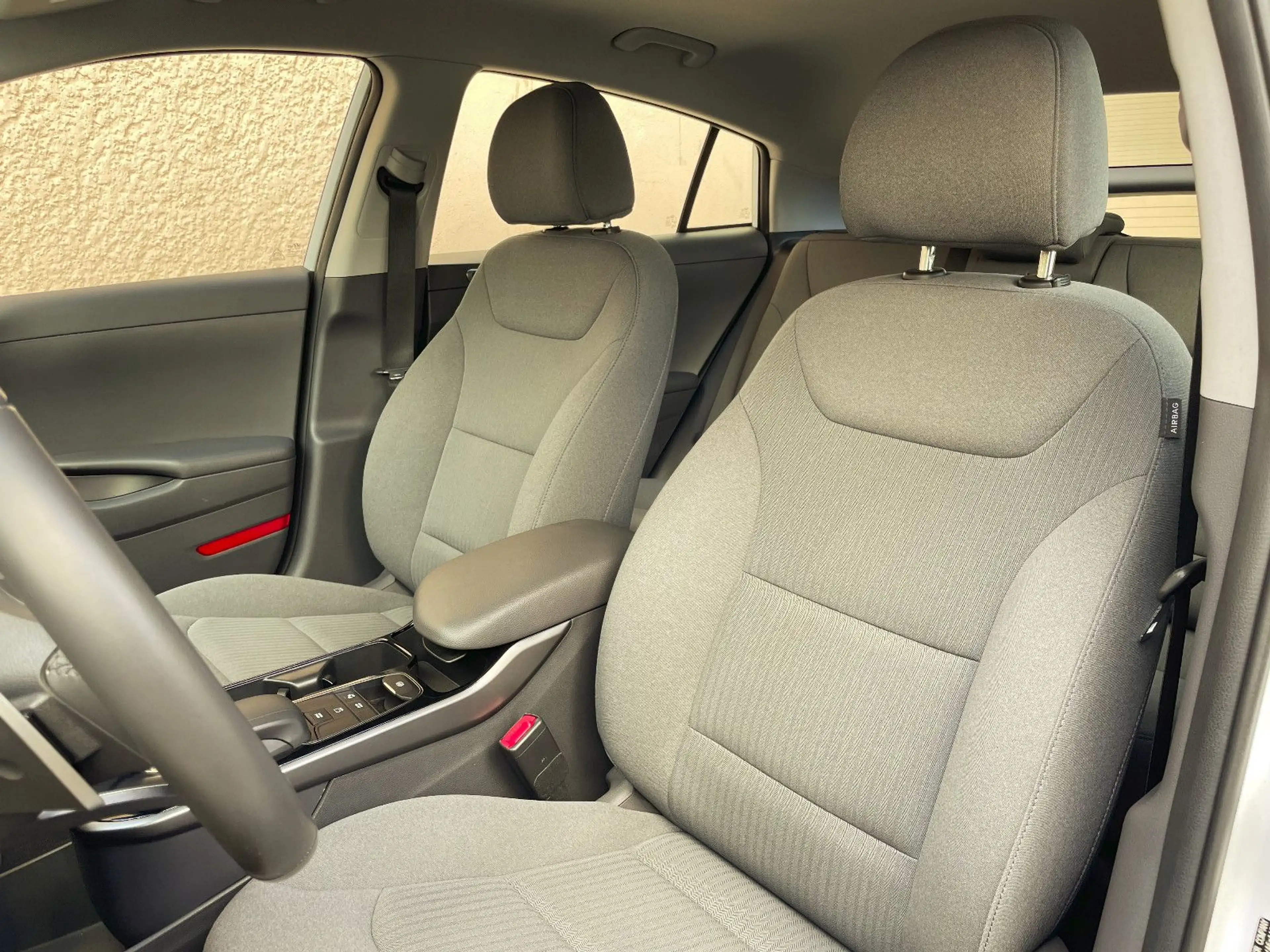Hyundai IONIQ Trend Elektro aus 2. Besitz erst 20Tkm!!! — photo 12