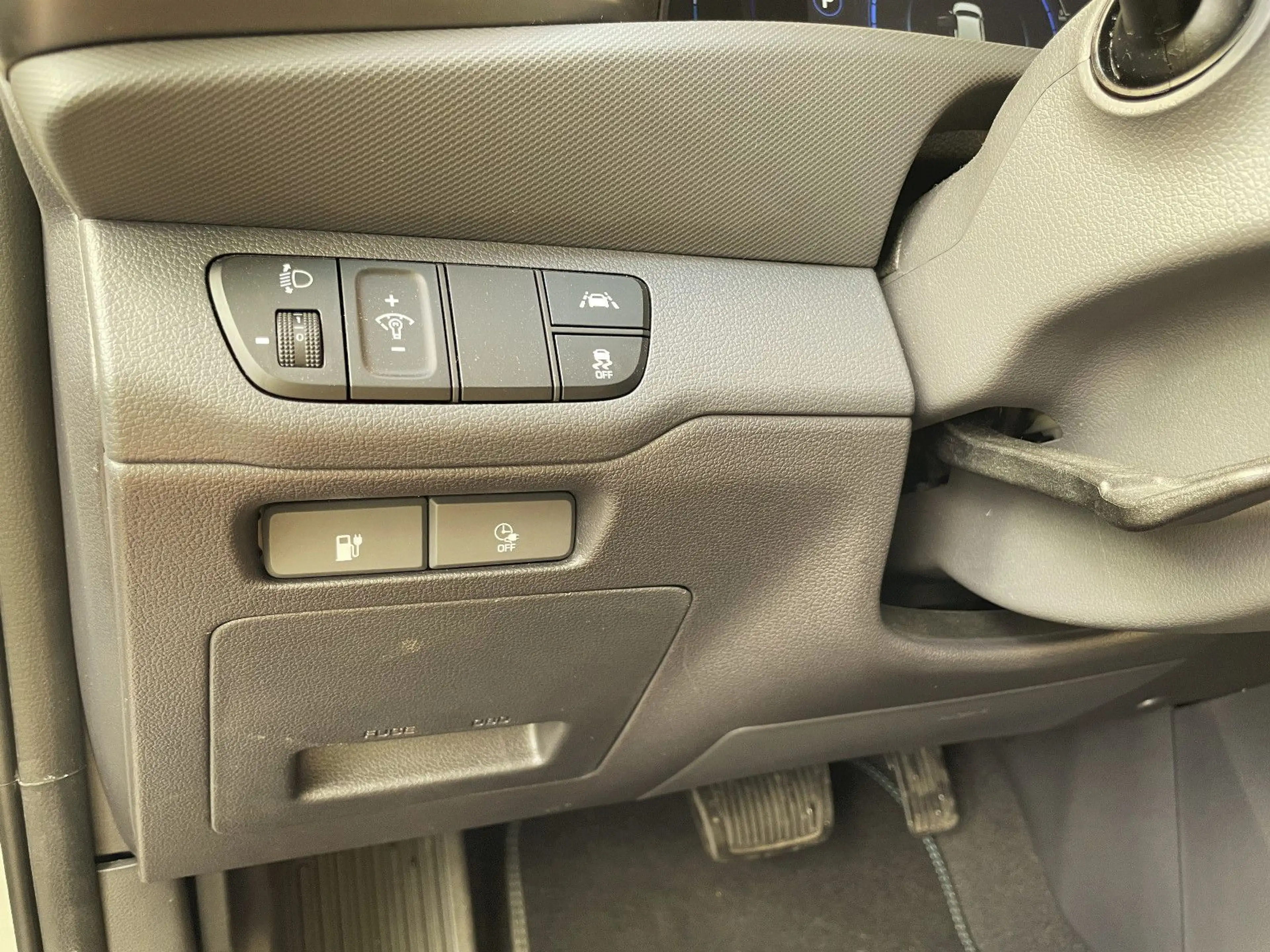 Hyundai IONIQ Trend Elektro aus 2. Besitz erst 20Tkm!!! — photo 27