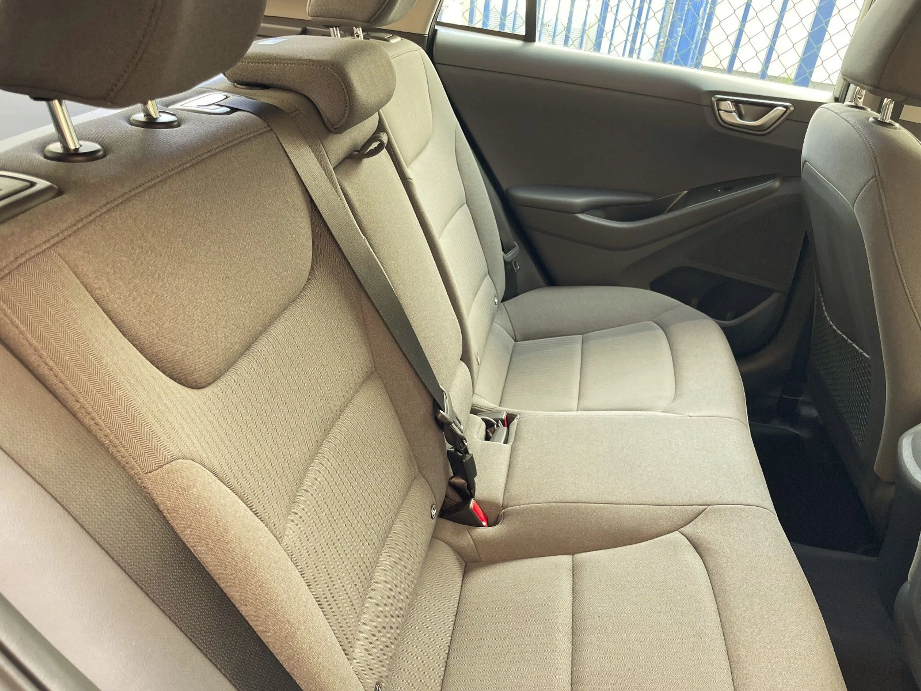 Hyundai IONIQ Trend Elektro aus 2. Besitz erst 20Tkm!!! — photo 18