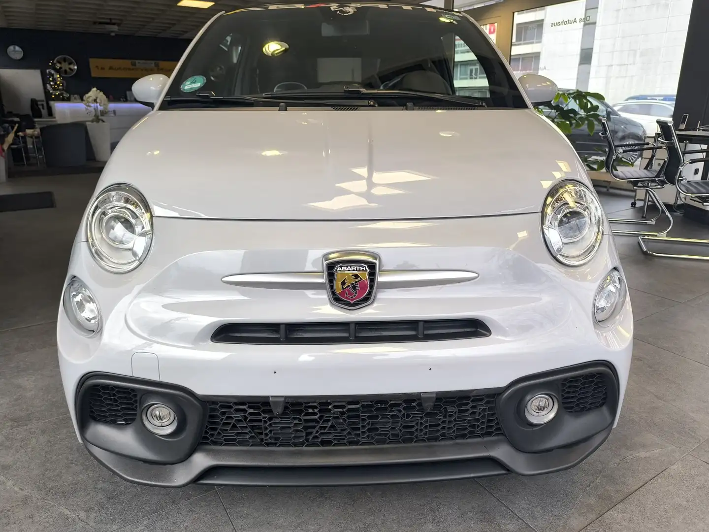 Abarth 500C 595,Cabrio-Aluf.-PDC.-Klimaautom.-8-fach Grau - 2