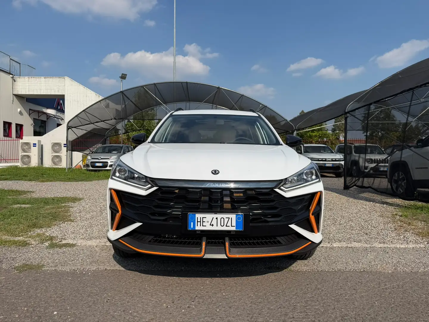 Dongfeng Huge - Huge 1.5 t E2 320T auto Weiß - 2