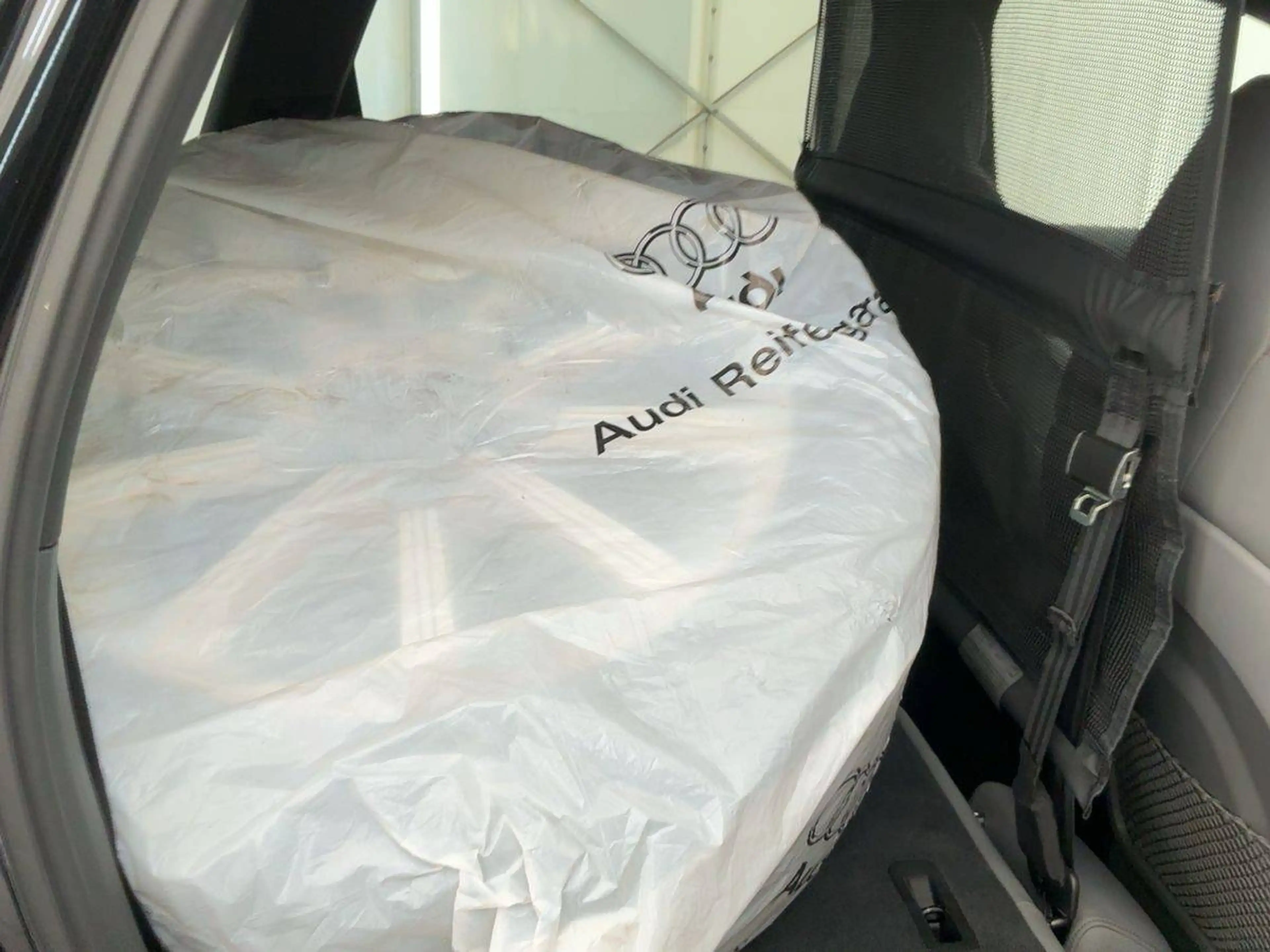 Audi Q7 60 TFSI e quattro S line — photo 9