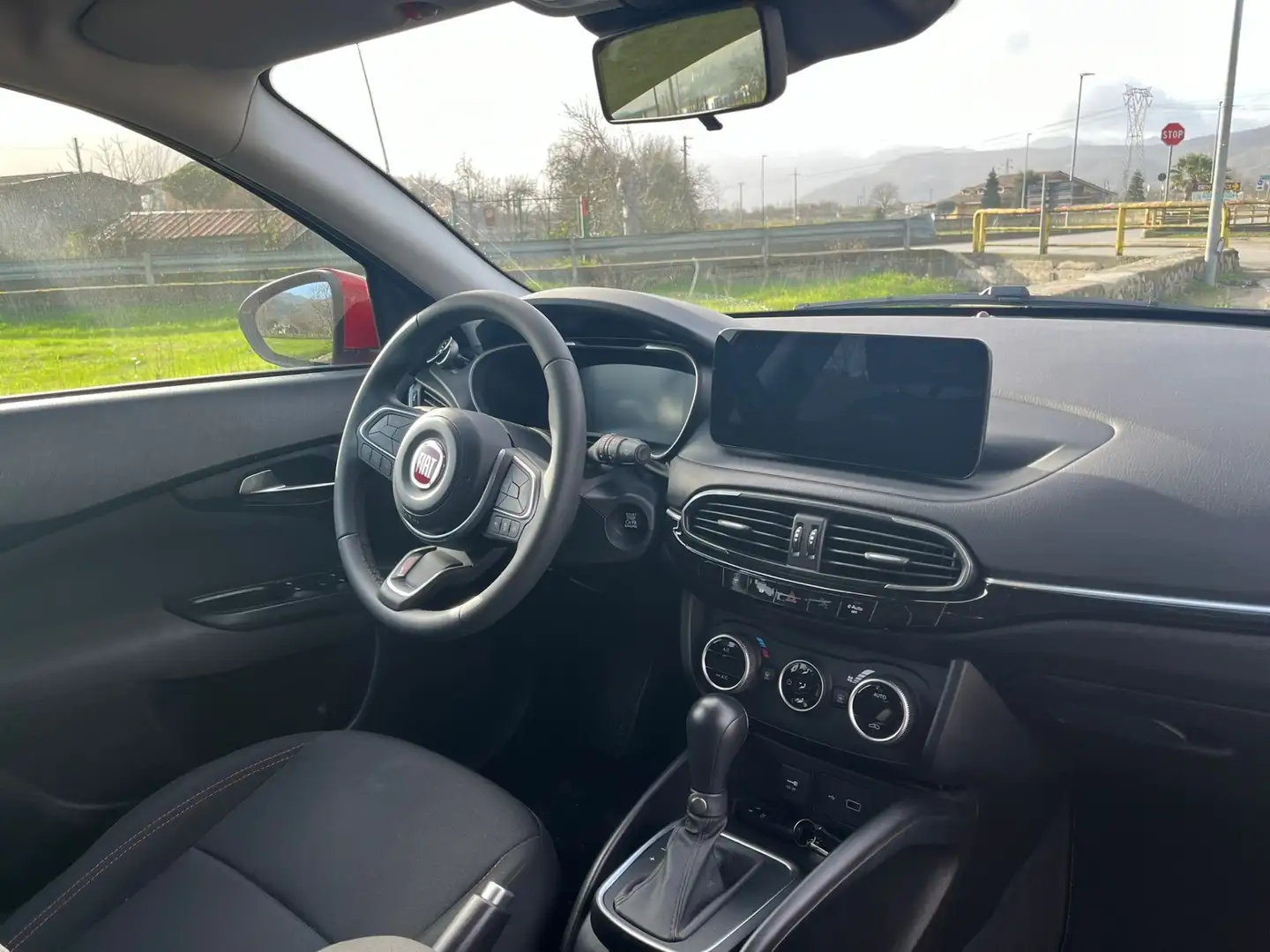 Fiat Tipo 5p 1.5 t4 hybrid (Red) 130cv dct Rouge - 2