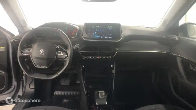 Peugeot 2008 view 9
