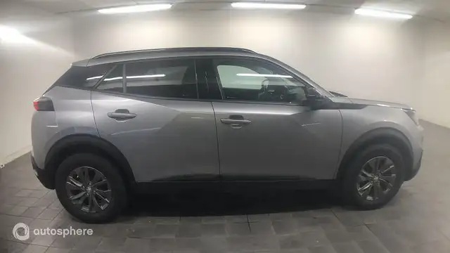 Peugeot 2008 view 8