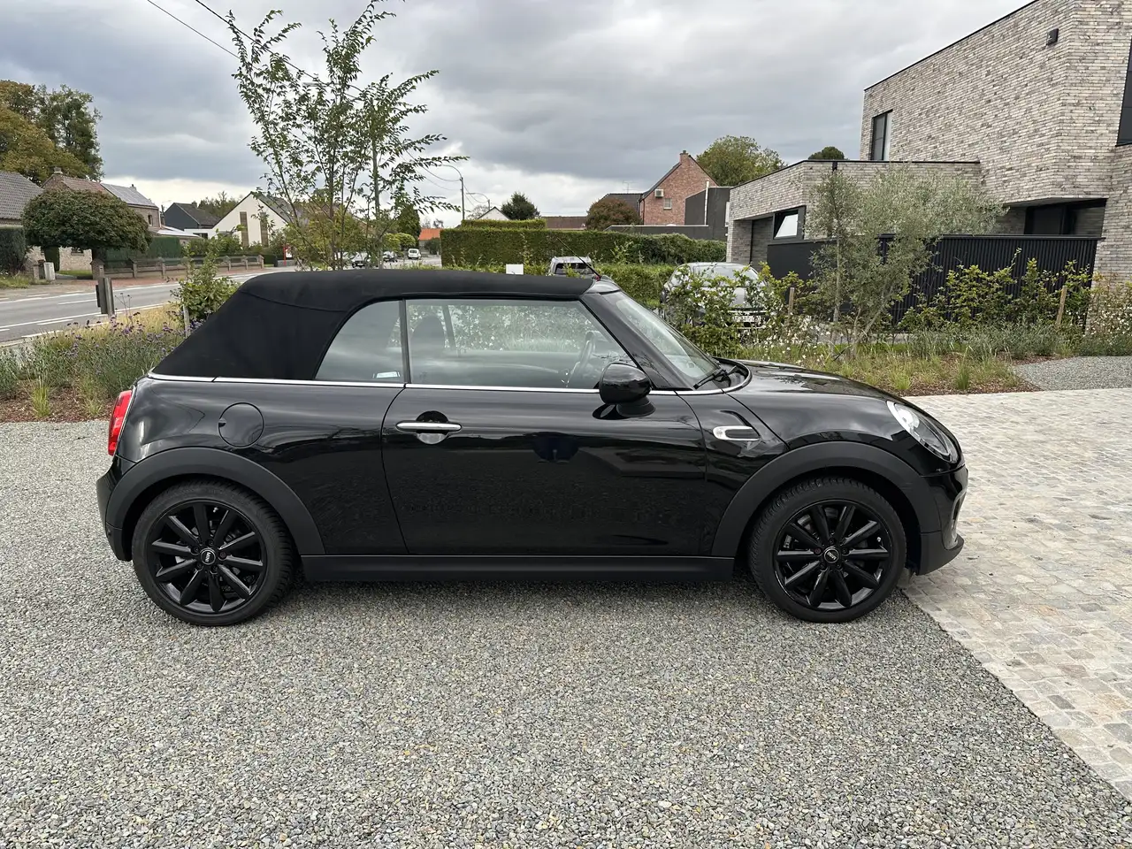 MINI Cooper Cabrio