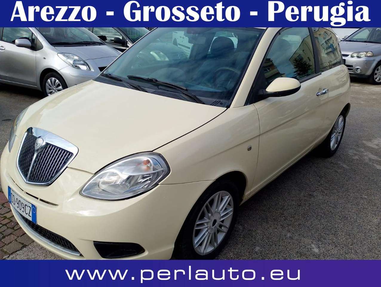 Lancia Ypsilon 1.2 16V Argento