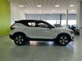 Volvo XC40 T2 Momentum Pro Aut. Blanco - thumbnail 4