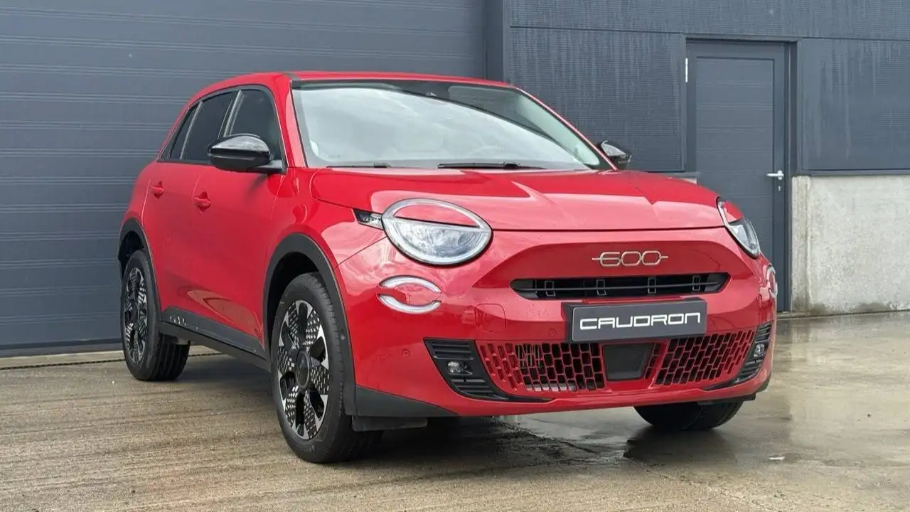 Fiat 600 1.2 Hybrid ‘La Prima’ 2025 – FULL OPTION Automatisch / 110 pk / 2025