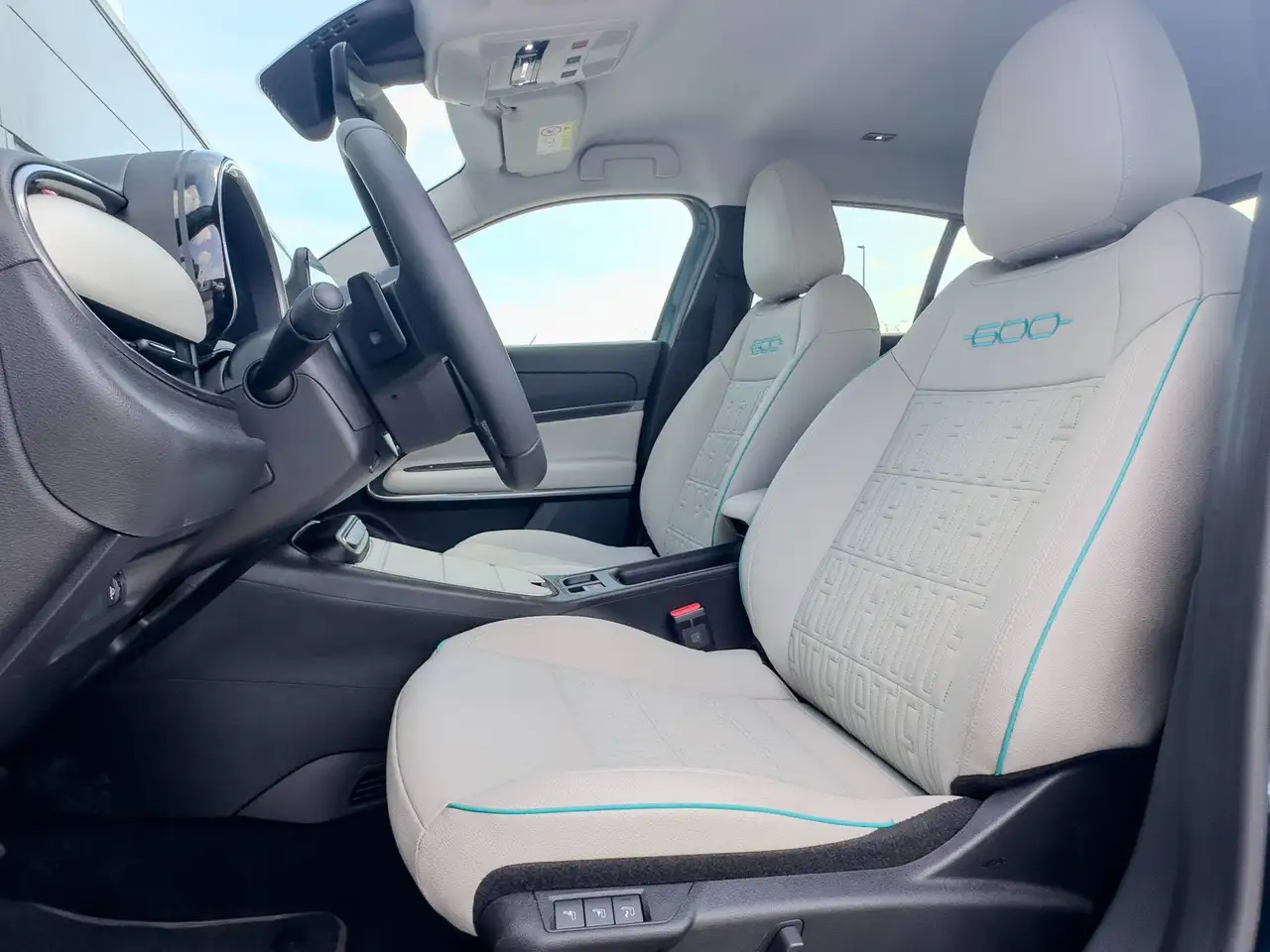 Fiat 600 1.2 Hybrid ‘La Prima’ 2025 – FULL OPTION Automatisch / 110 pk / 2025, миниатюра 17